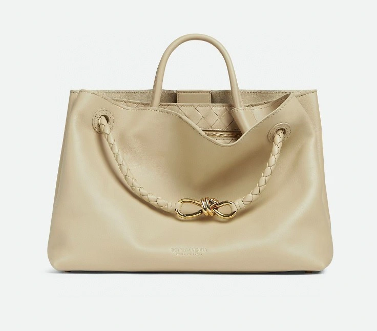 MOMO-- V595t1 810214V4O929309 high quality version Andiamo item:E-B063A0912