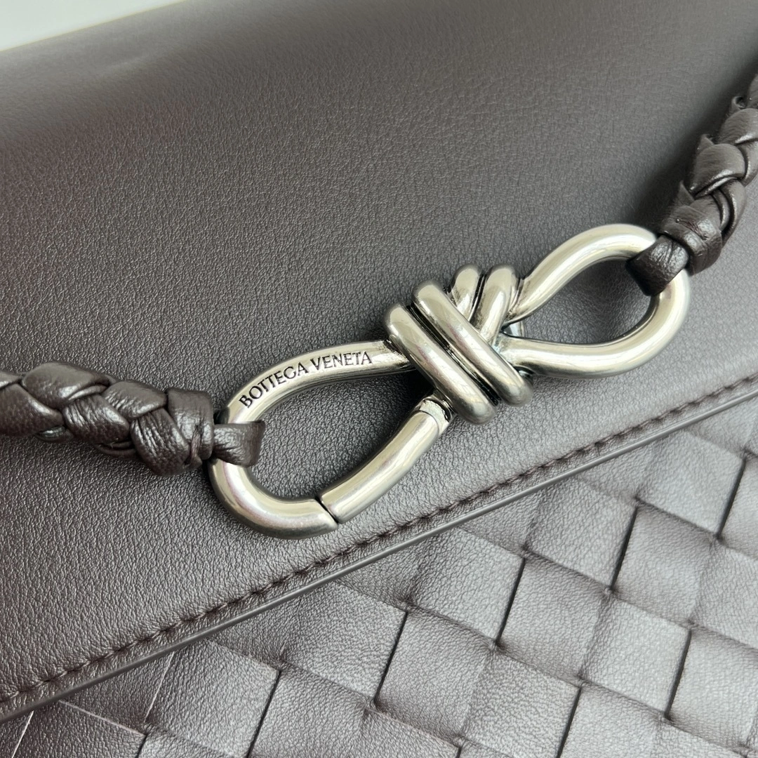 MOMO-- V595t1 815781V2HLD2364 high quality version calfskin item:E-B664G1505W