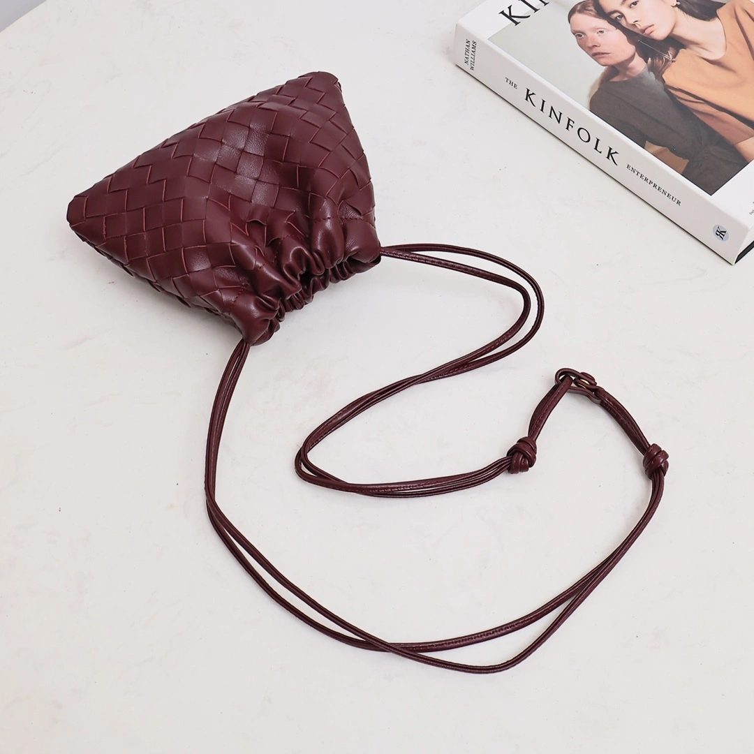 MOMO-- V595t1 816987V3IV12122 high quality version item:E-B000C1134