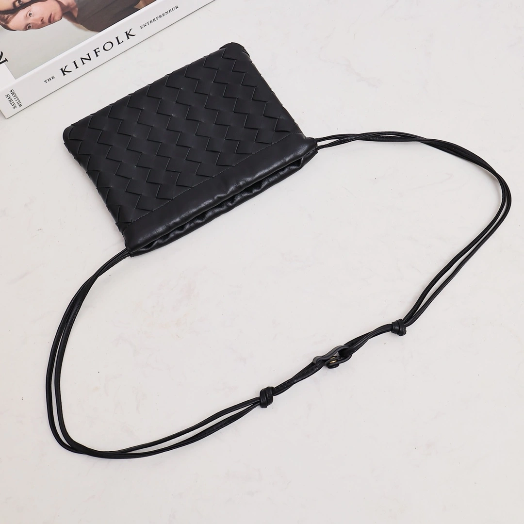 MOMO-- V595t1 816987V3IV18425 high quality version item:E-B000C1133