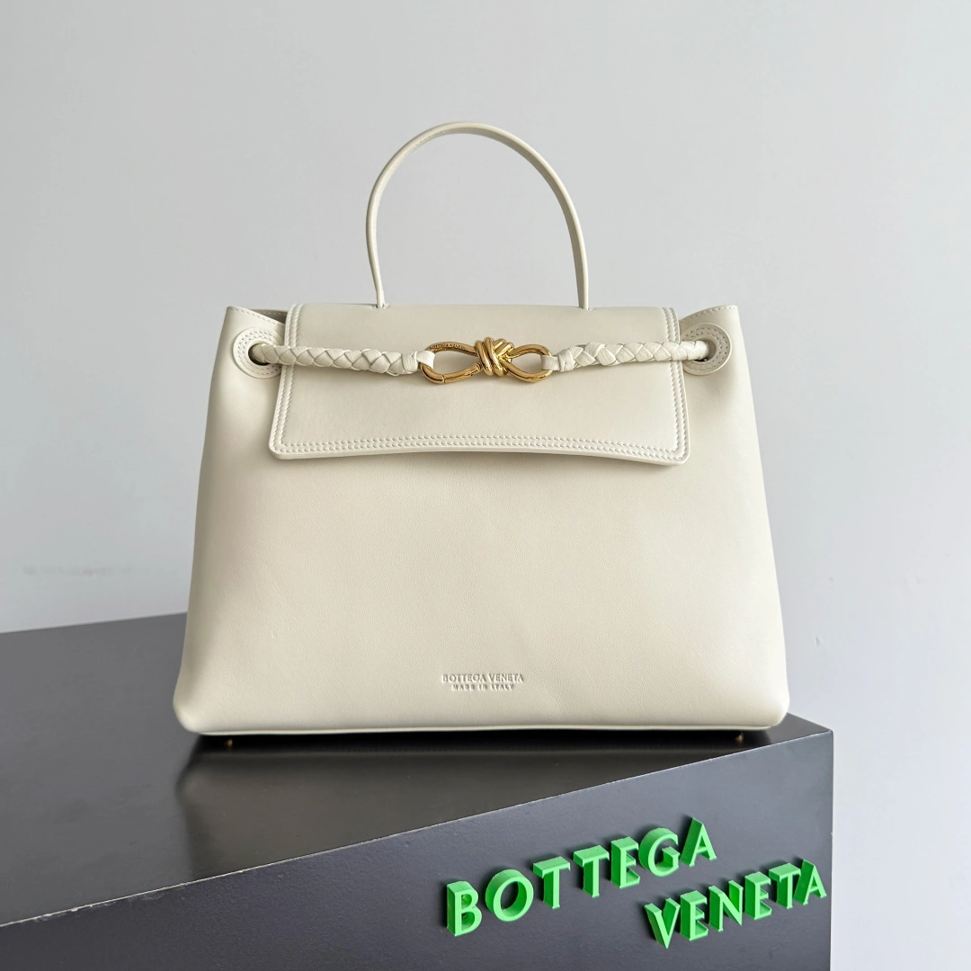 MOMO-- V595t1 817231V4O929195 high quality version Ciao cowhide item:F-B100B0276