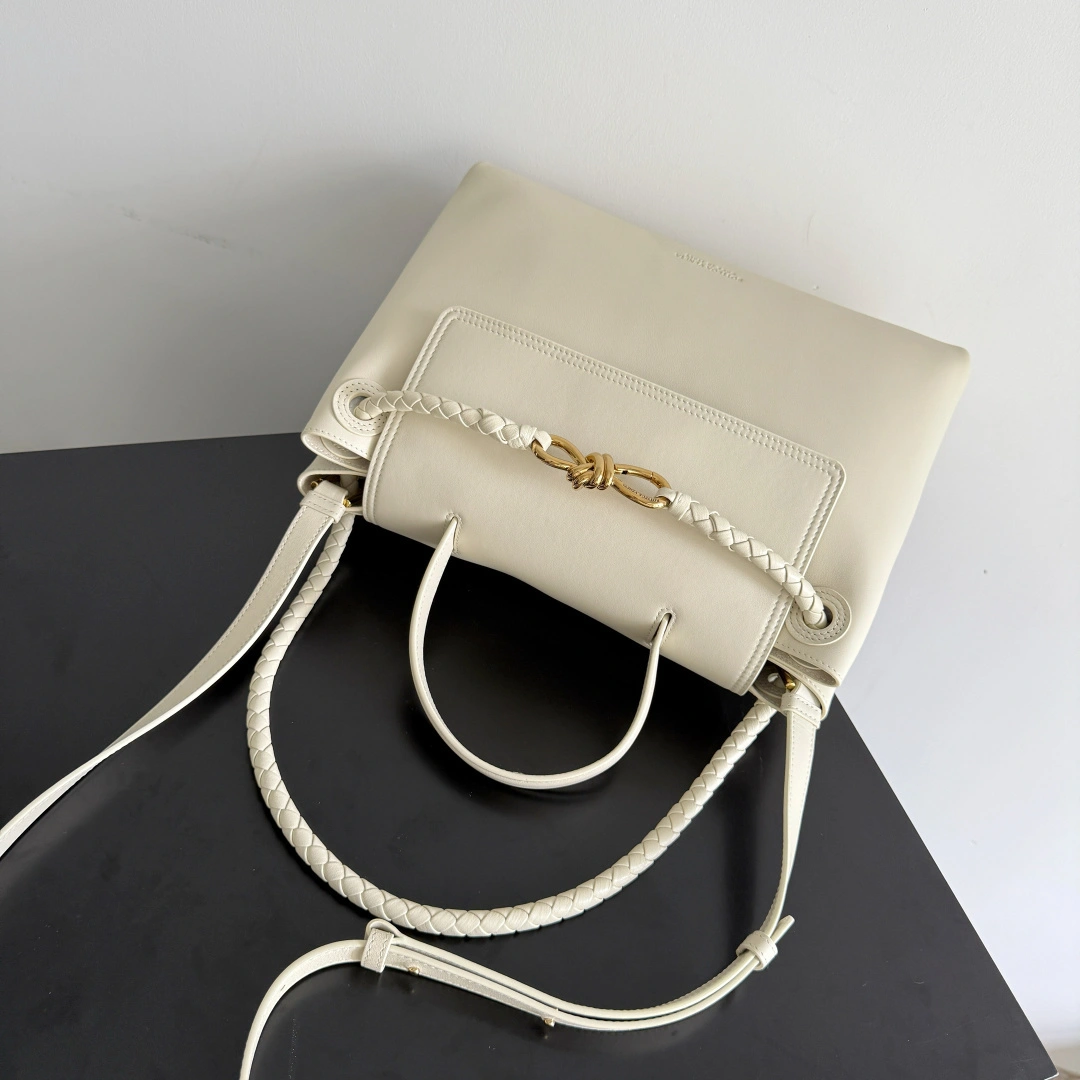MOMO-- V595t1 817231V4O929195 high quality version Ciao cowhide item:F-B100B0276