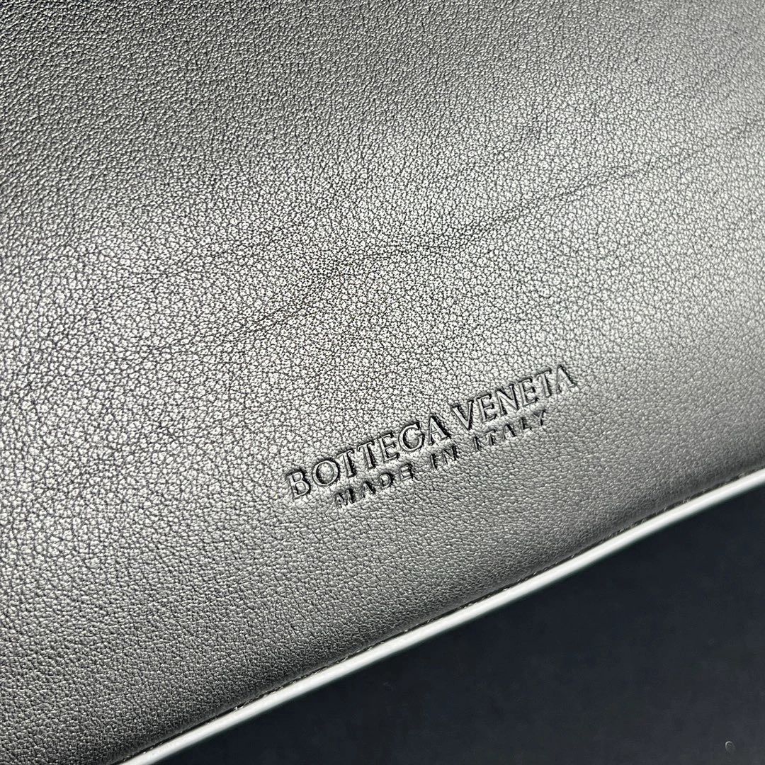 MOMO-- V595t1 835835V4O921019 high quality version Ciao Calfskin item:F-B664B0279