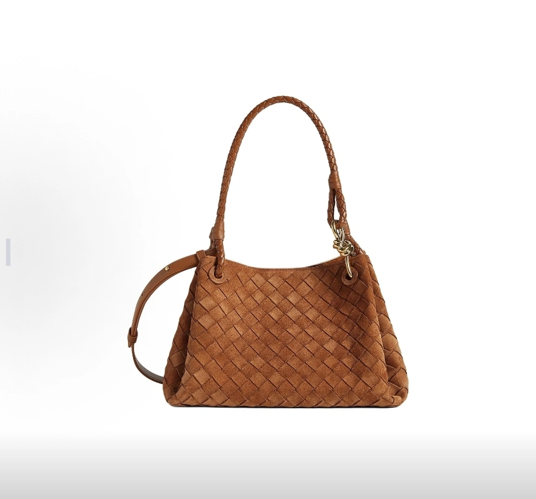 MOMO-- V595t1 835921V1QE92599 high quality version parachuta item:E-B000J1859