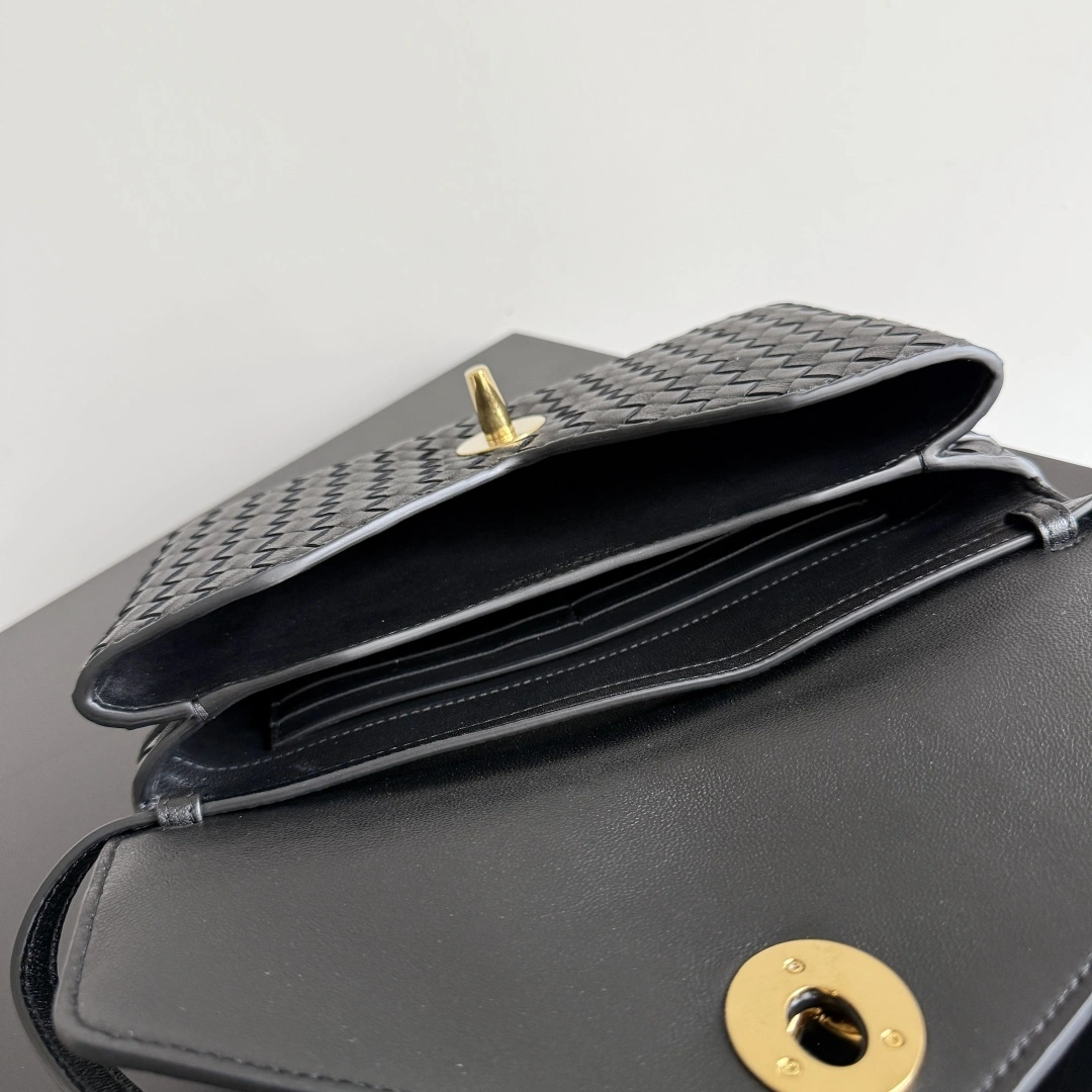 MOMO-- V595t1 high quality version 817191V08Z01019 KNOT LOCK item:E-B000I1701H
