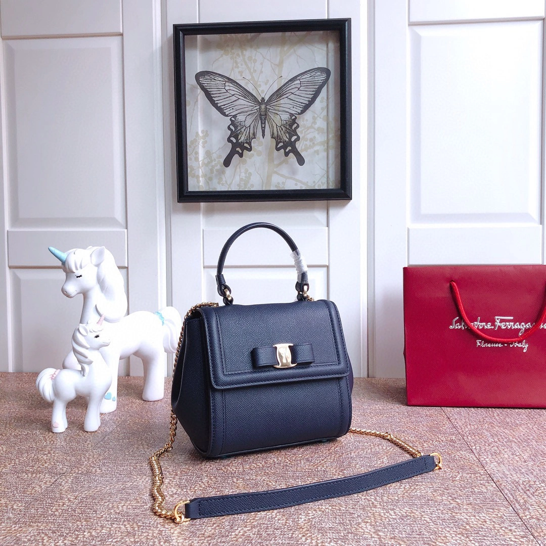 MOMO---Vara Cowhide Sheepskin high quality version item : 007B00K2504