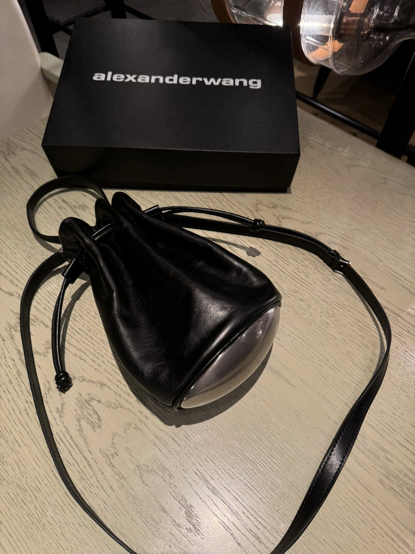 MOMO-- W196 20224X01L001 high quality version cowhide item:E-B000A1272