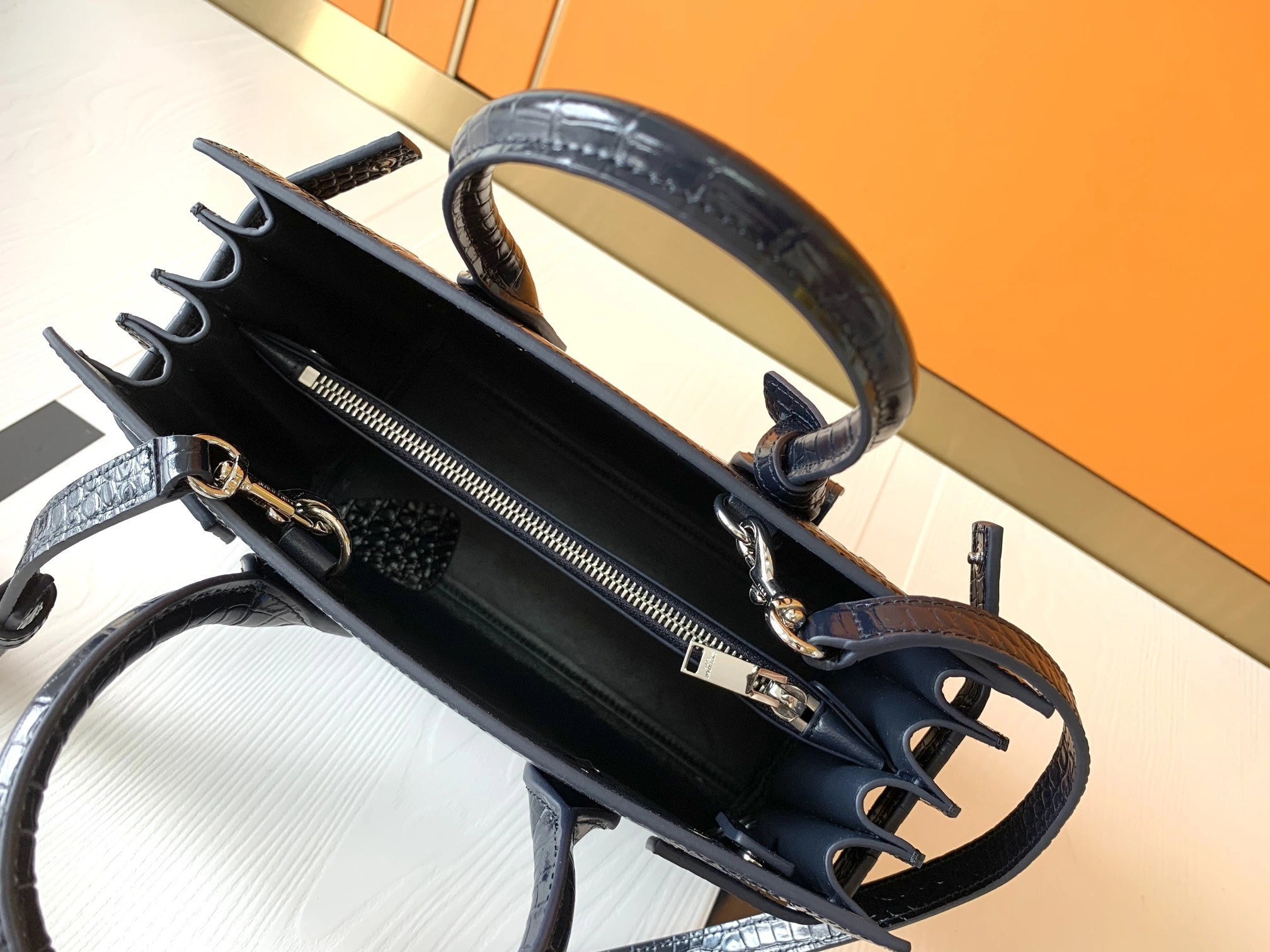 MOMO-- Yv5s 421863DND1N4147 item:D-B597F2021