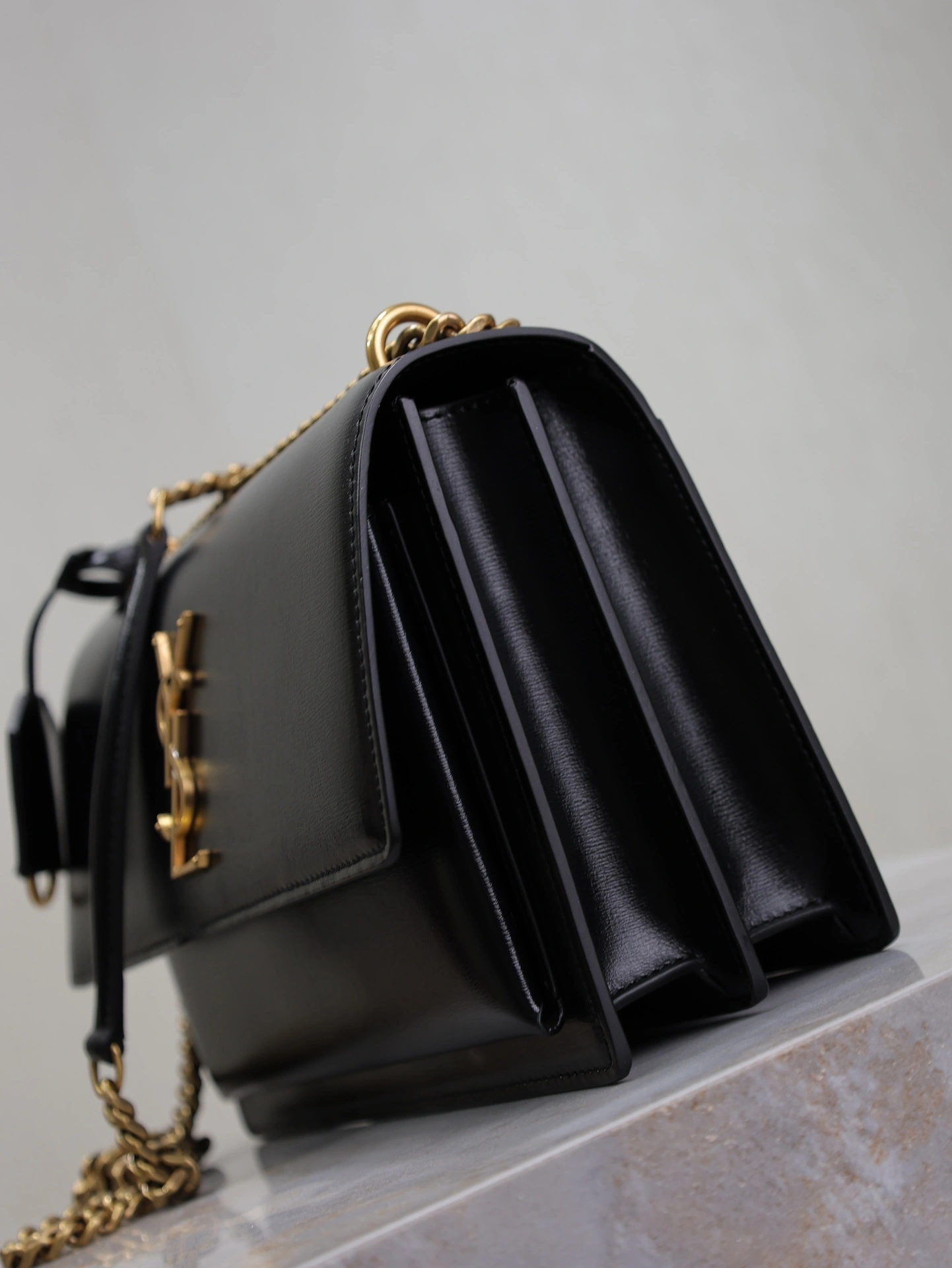 MOMO-- Yv5s 442906D420W1000 high quality version cowhide item:D-B225L0534