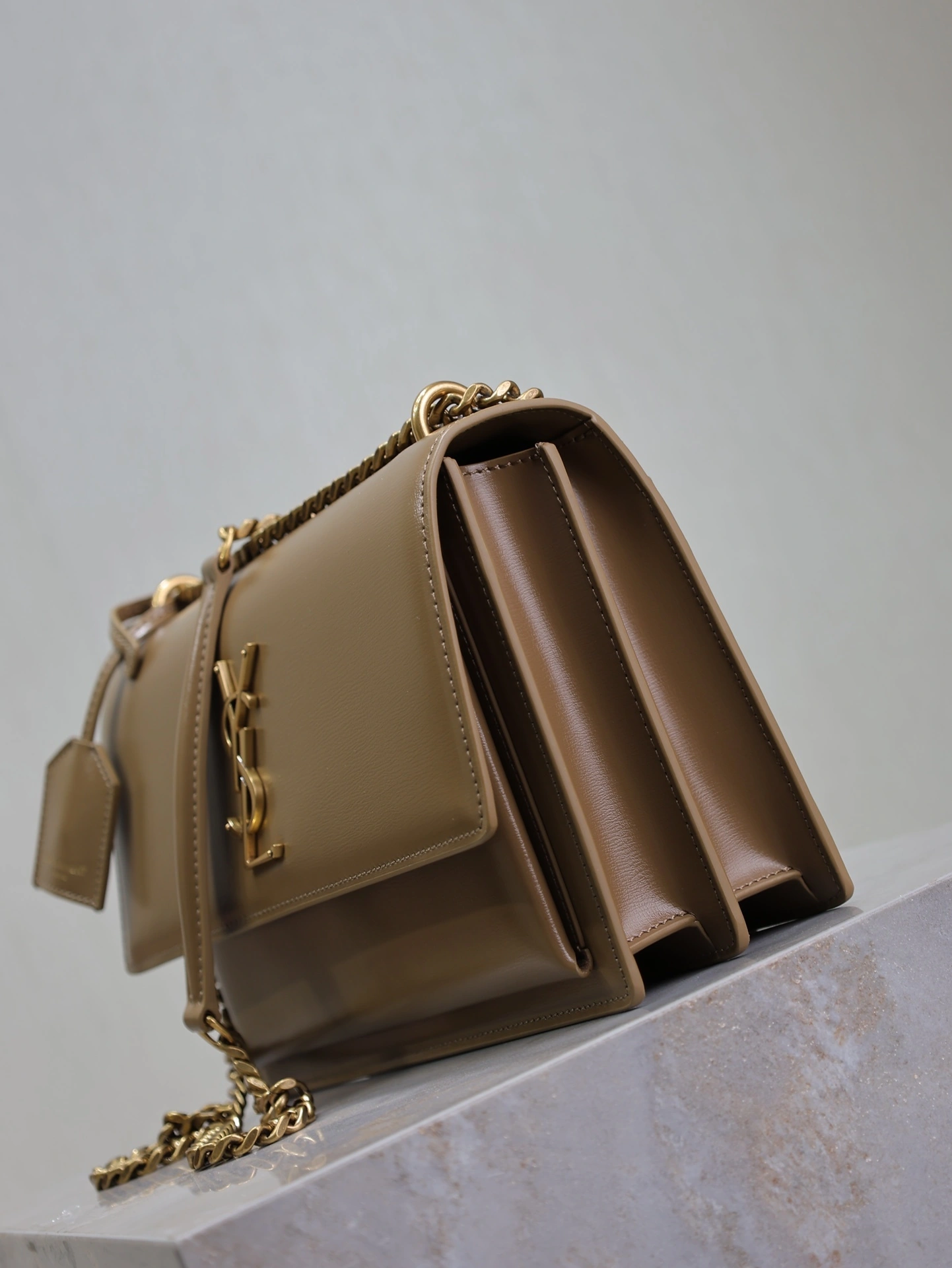 MOMO-- Yv5s 442906D420W2536 high quality version cowhide item:D-B225L0536