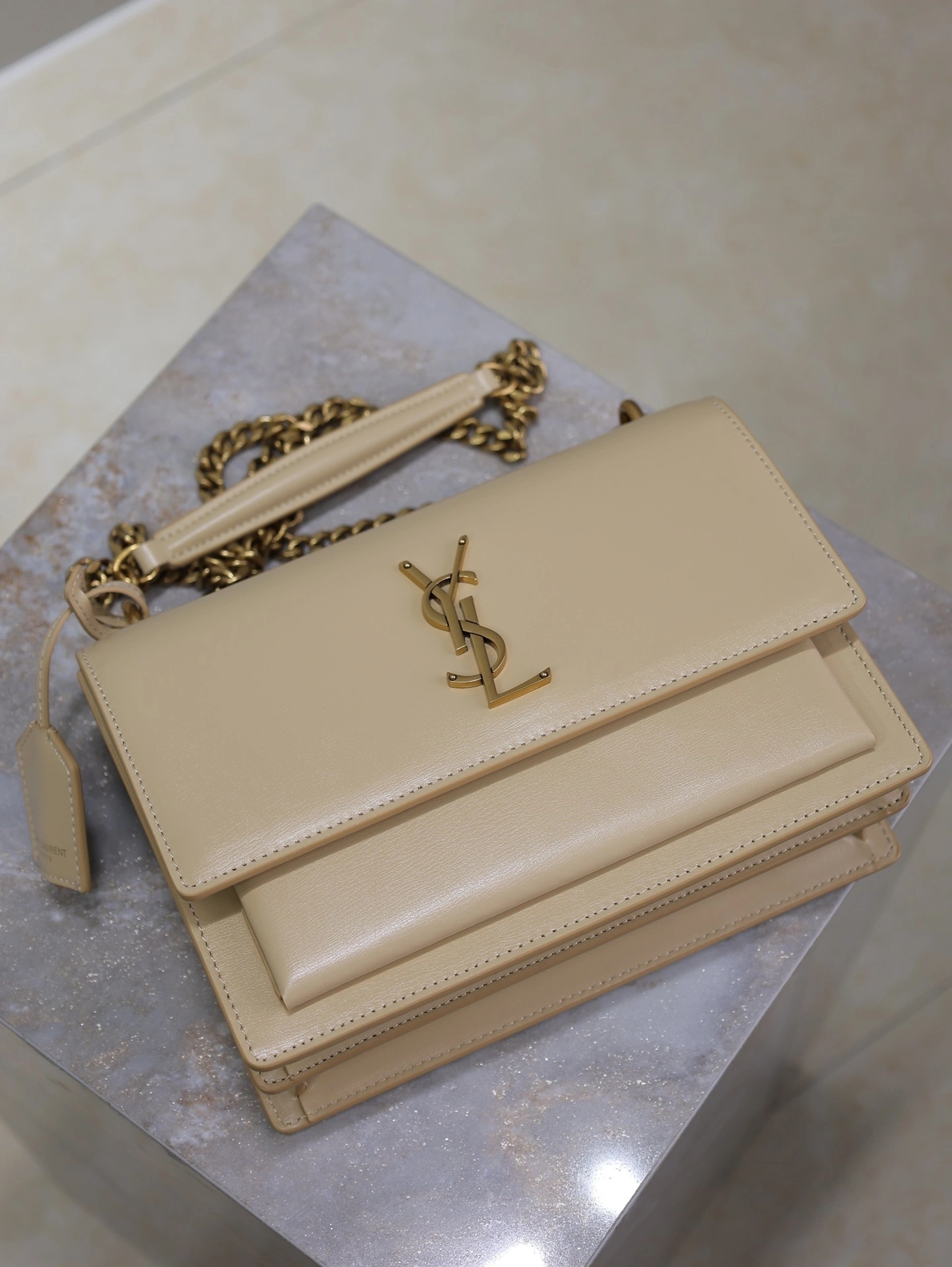 MOMO-- Yv5s 442906D420W2721 high quality version cowhide item:D-B225L0535