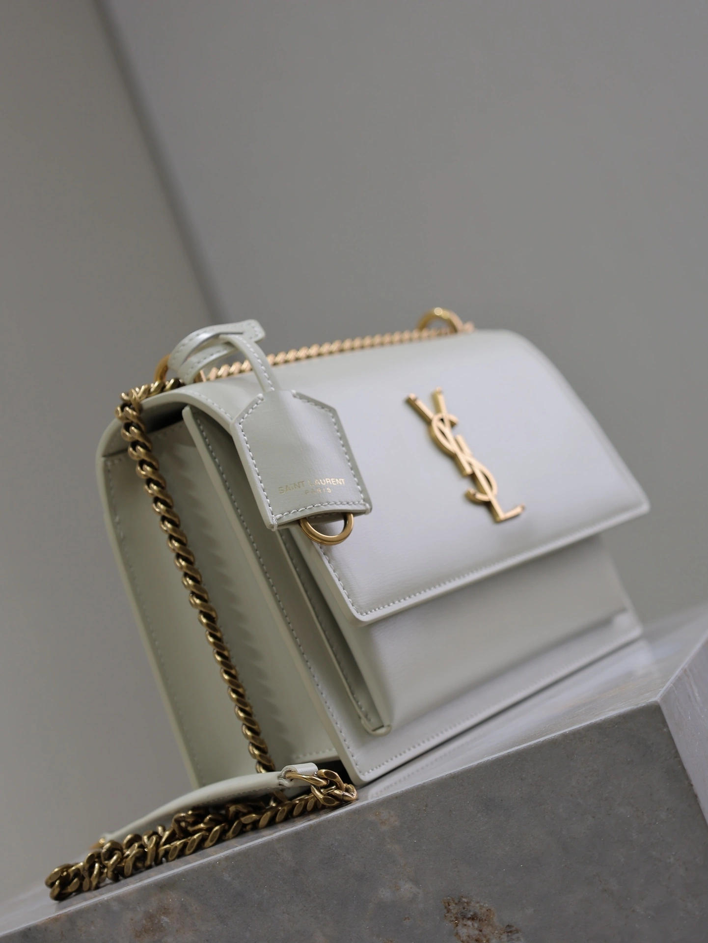 MOMO-- Yv5s 442906D420W9207 high quality version cowhide item:D-B225L0537