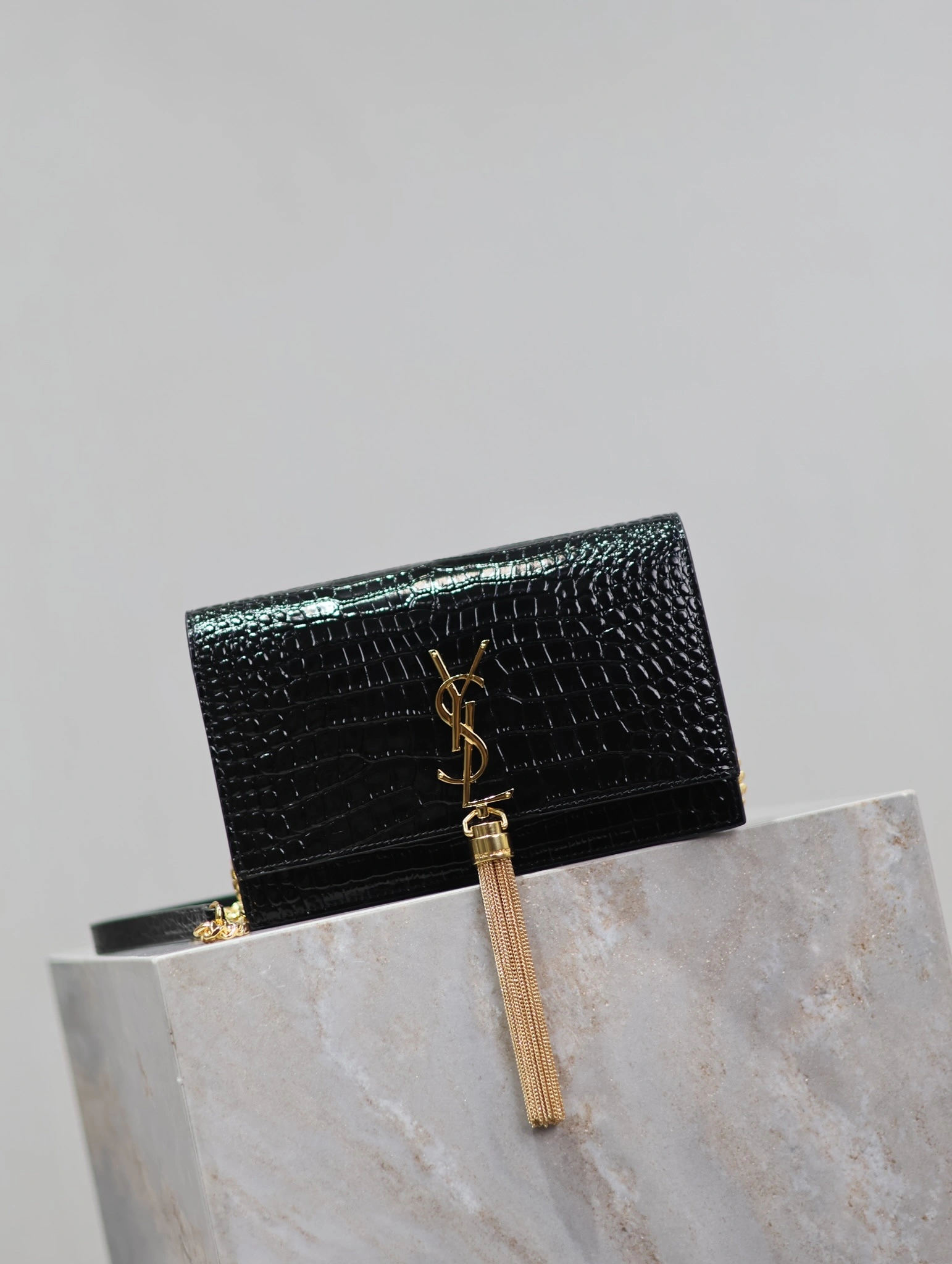 MOMO-- Yv5s 452159DND1J1000 high quality version cowhide item:D-B000L0504