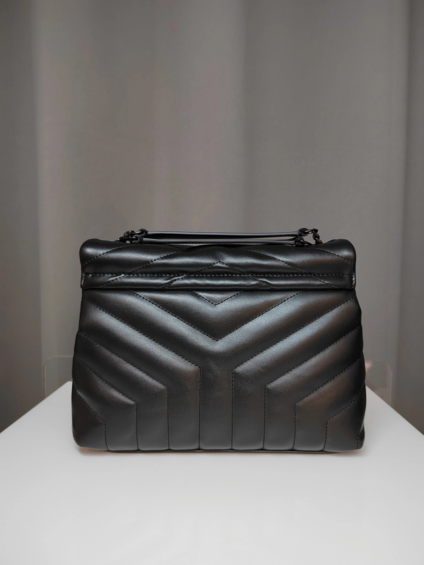 MOMO-- Yv5s 494699-DV728-1000 Calfskin item:D-B063G2031