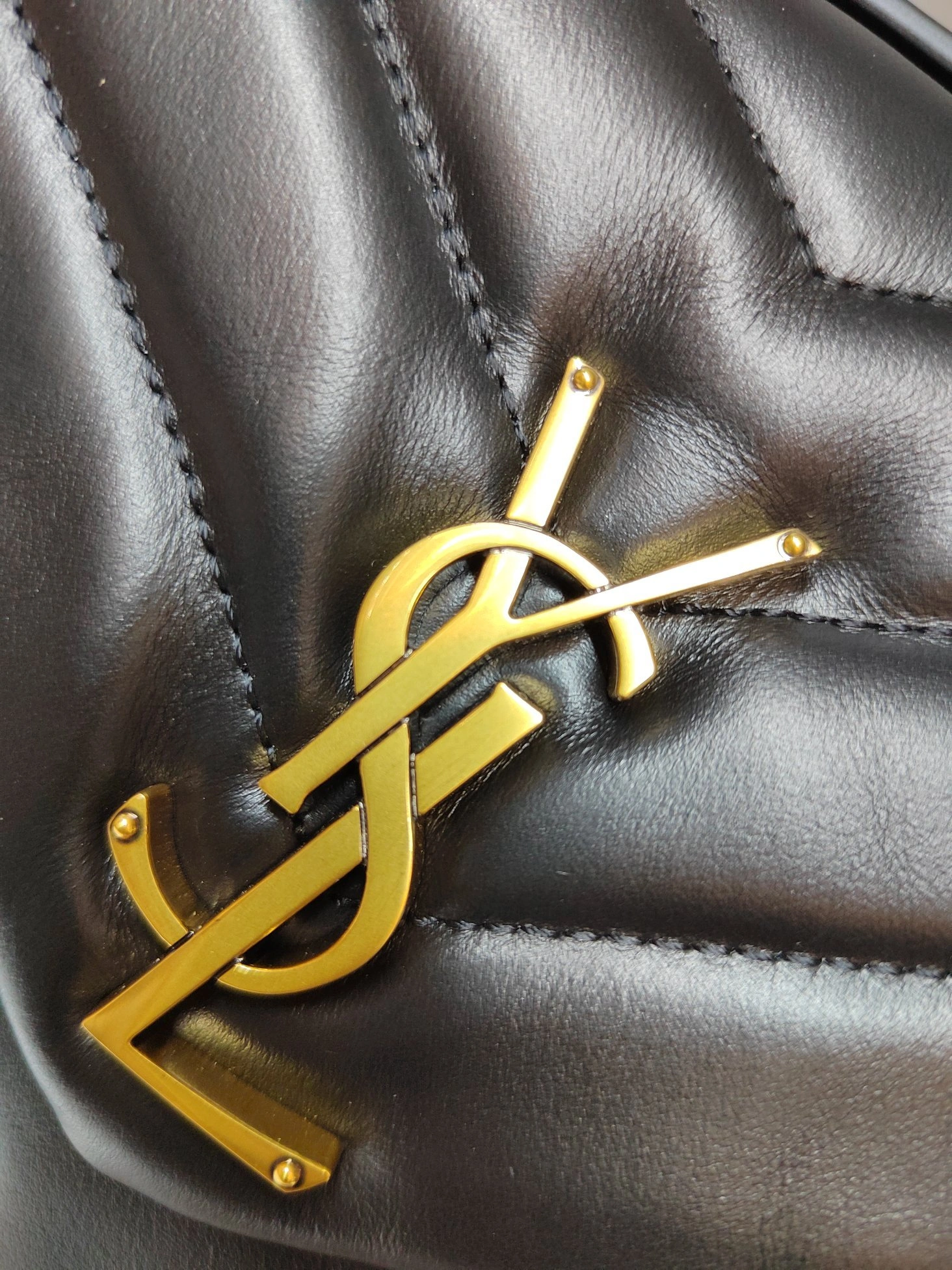 &MOMO-- Yv5s 494699DV7271000 Calfskin item:D-B063G2025