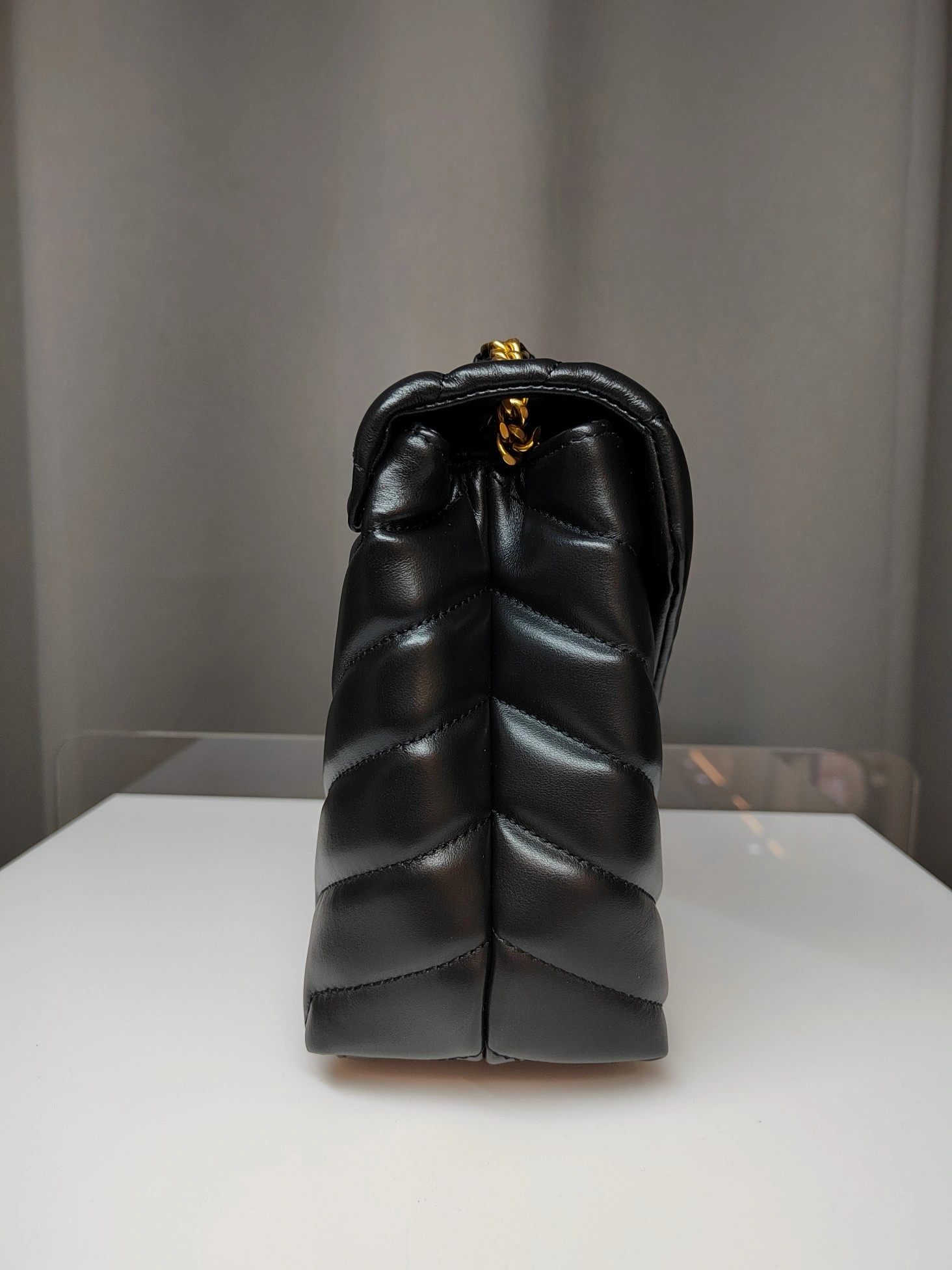 &MOMO-- Yv5s 494699DV7271000 Calfskin item:D-B063G2025
