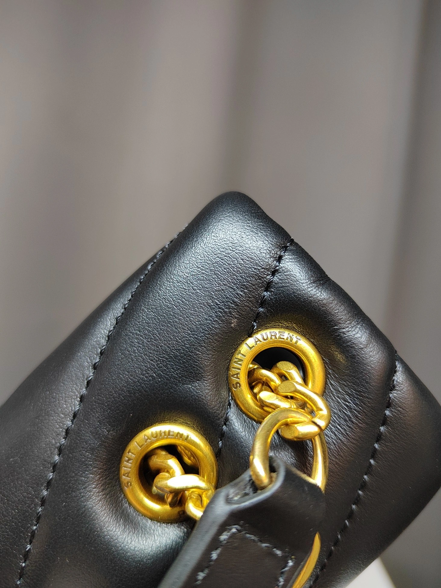 &MOMO-- Yv5s 494699DV7271000 Calfskin item:D-B063G2025