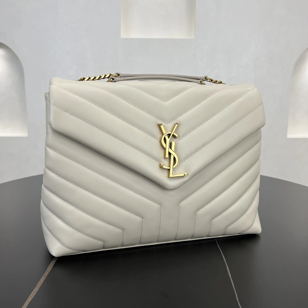 MOMO-- Yv5s 574946-DV727-9207 high quality version Calfskin item:E-B177I1811