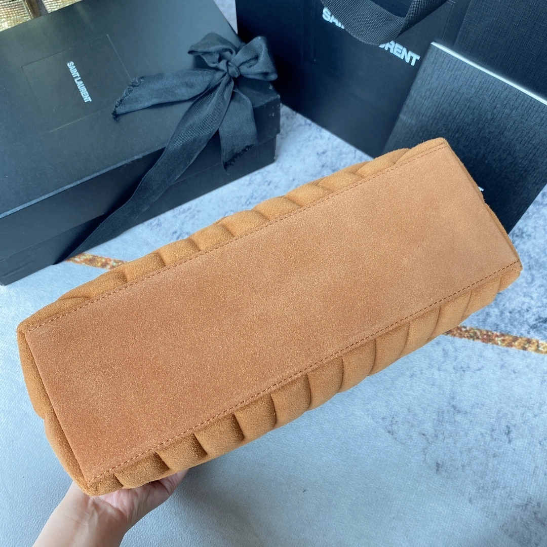 MOMO-- Yv5s 5749461U8C77761 high quality version item:D-B000L0513