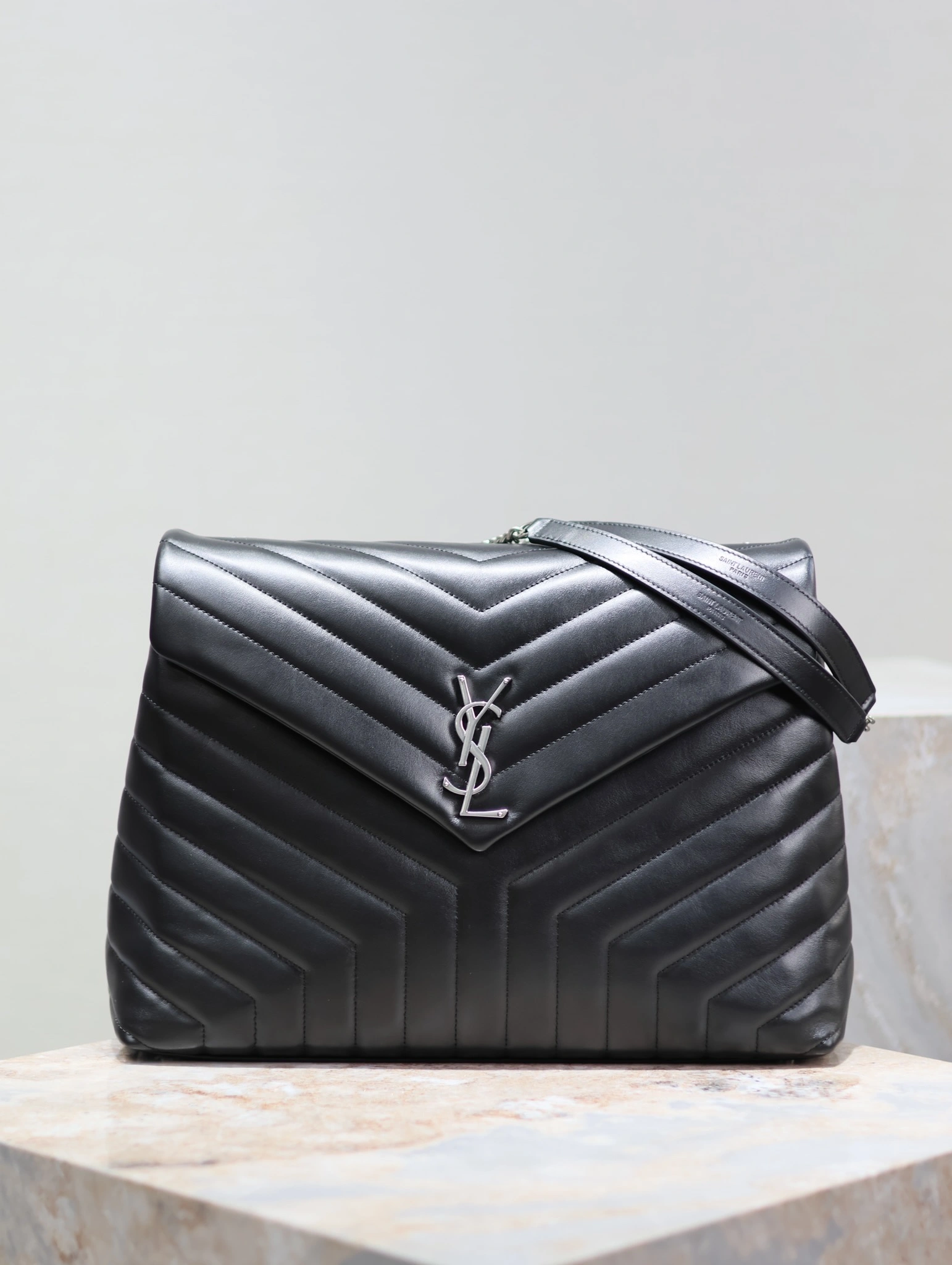 MOMO-- Yv5s 574946DV7261000 high quality version cowhide item:D-B000L0518