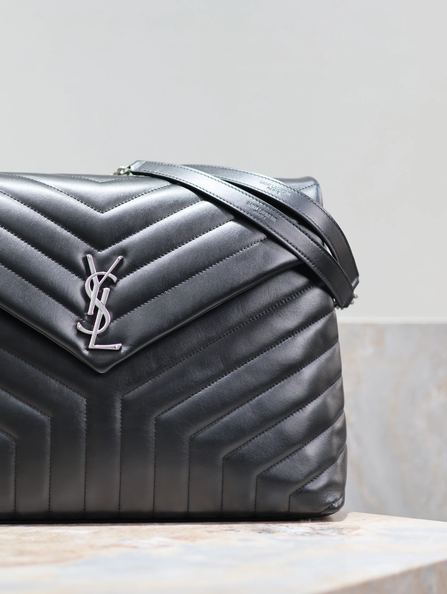MOMO-- Yv5s 574946DV7261000 high quality version cowhide item:D-B000L0518