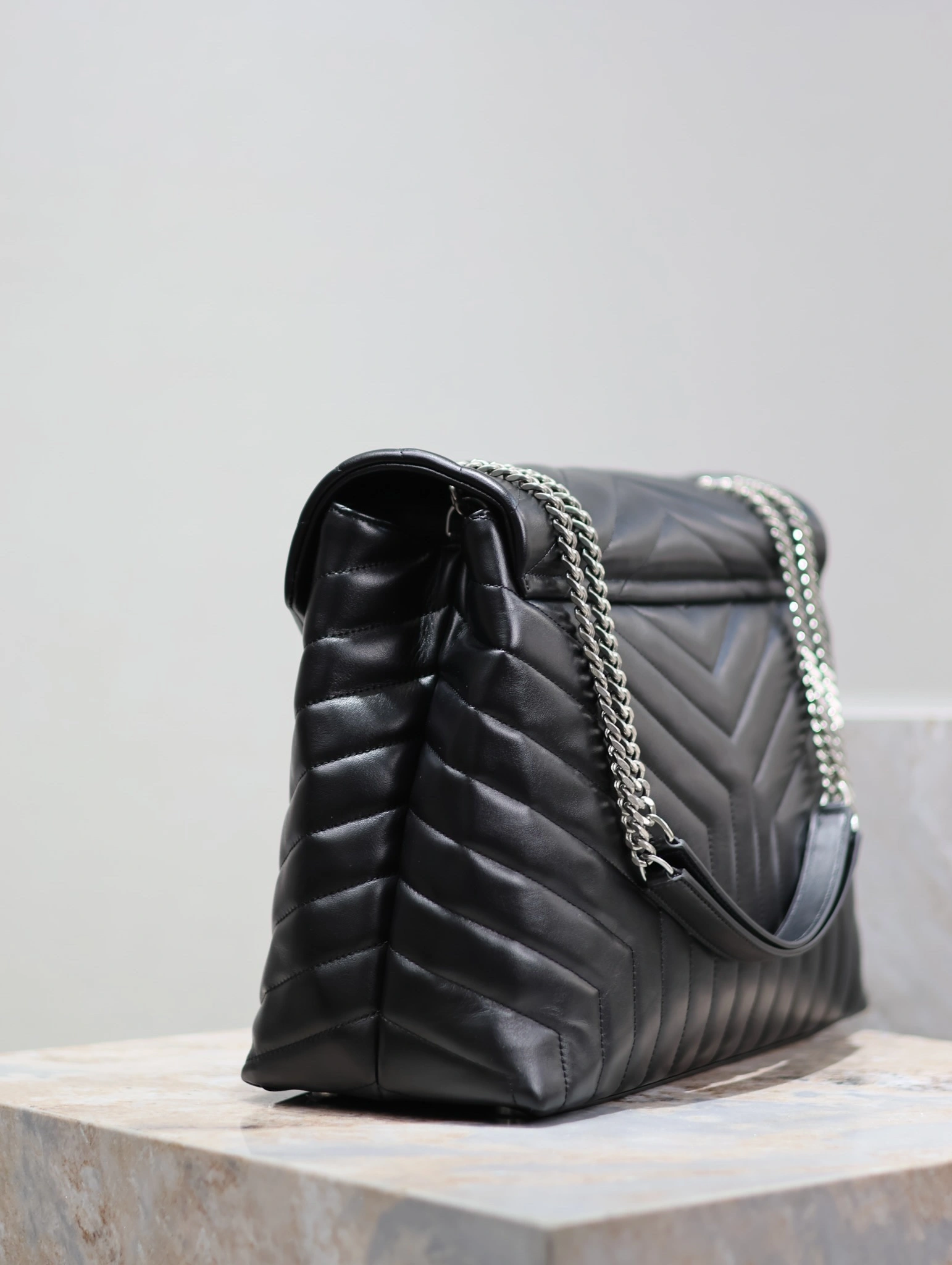 MOMO-- Yv5s 574946DV7261000 high quality version cowhide item:D-B000L0518