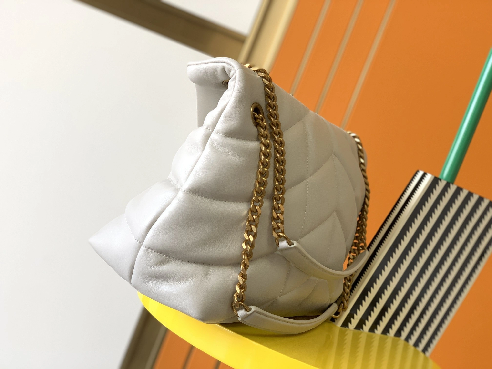 MOMO-- Yv5s 5774751EL079207 high quality version sheepskin item:D-B000L0523