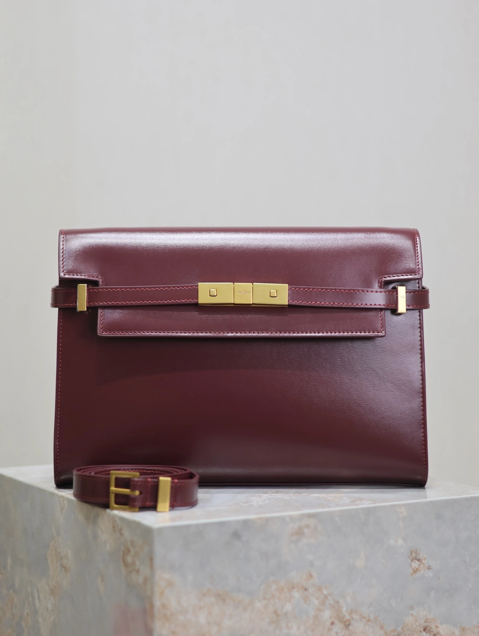 MOMO-- Yv5s 5792710SX0W6475 high quality version cowhide item:D-B000L0585