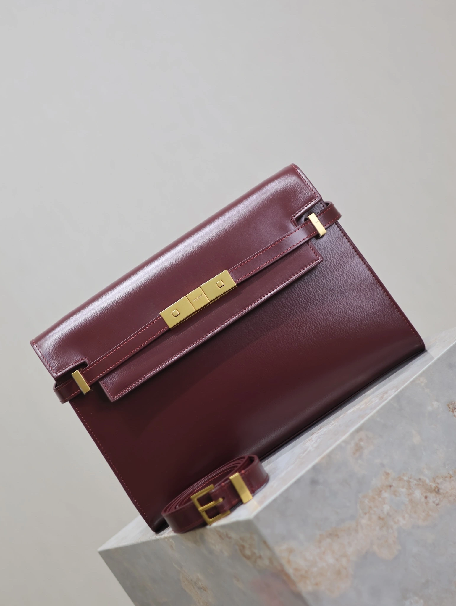 MOMO-- Yv5s 5792710SX0W6475 high quality version cowhide item:D-B000L0585