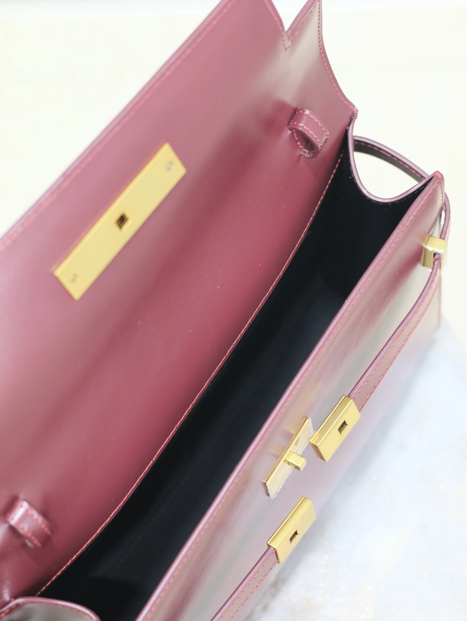 MOMO-- Yv5s 5792710SX0W6475 high quality version cowhide item:D-B000L0585