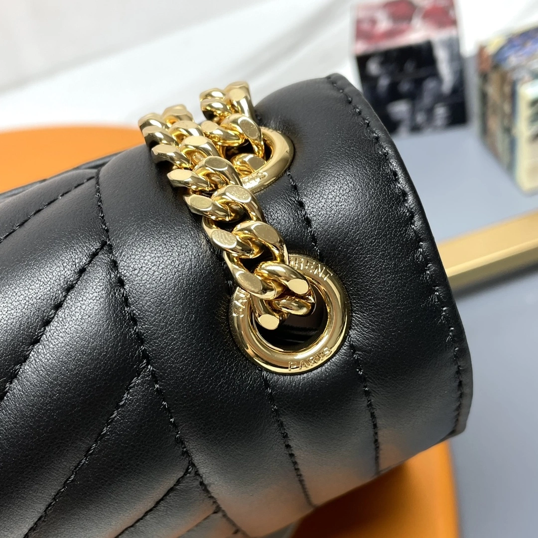 &MOMO-- Yv5s 600185AACT71000 high quality version cowhide item:D-B597L0538