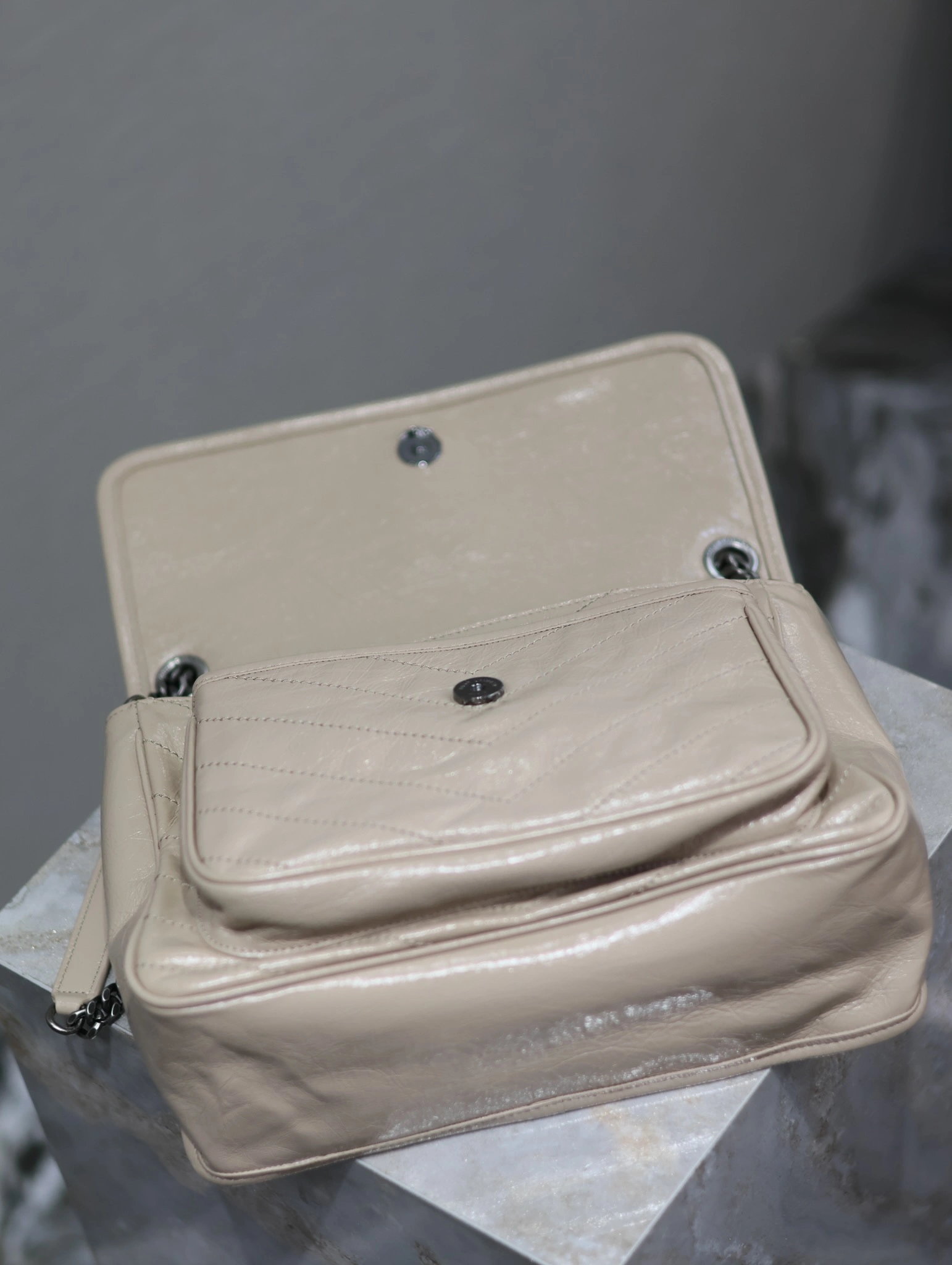MOMO-- Yv5s 6331581YG042826 high quality version waxed skin item:D-B225L0577