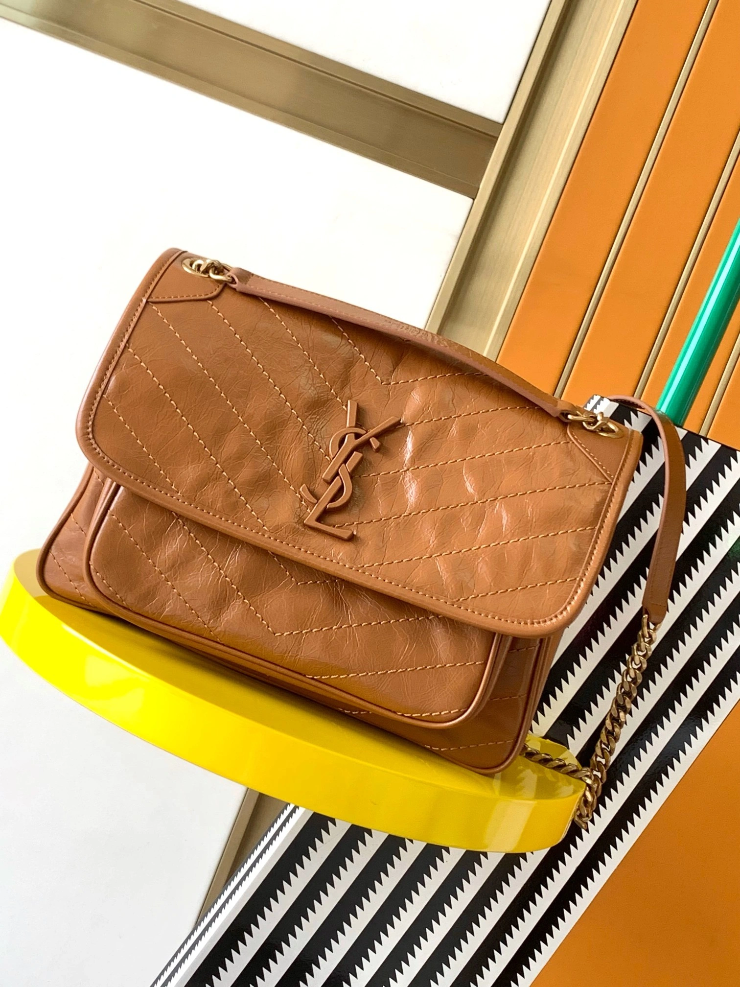 MOMO-- Yv5s 6331581YG072522 high quality version cowhide item:D-B000L0572