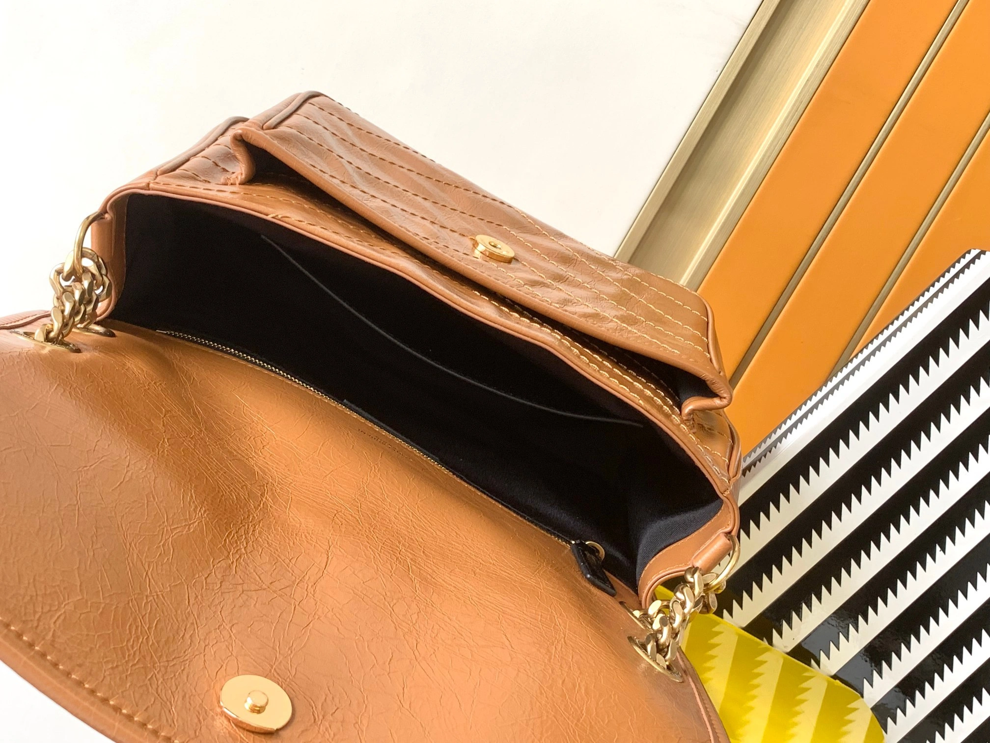 MOMO-- Yv5s 6331581YG072522 high quality version cowhide item:D-B000L0572