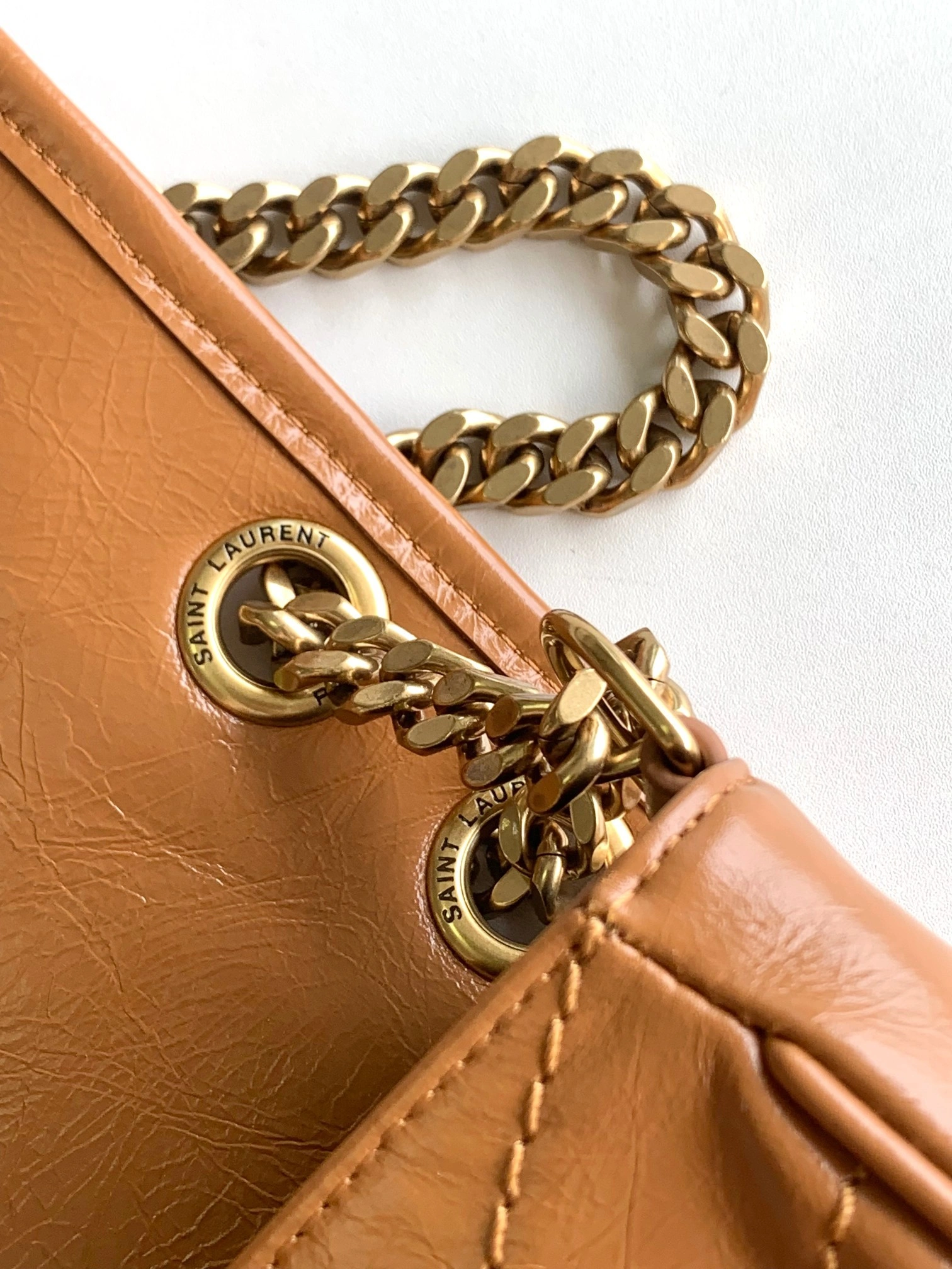 MOMO-- Yv5s 6331581YG072522 high quality version cowhide item:D-B000L0572