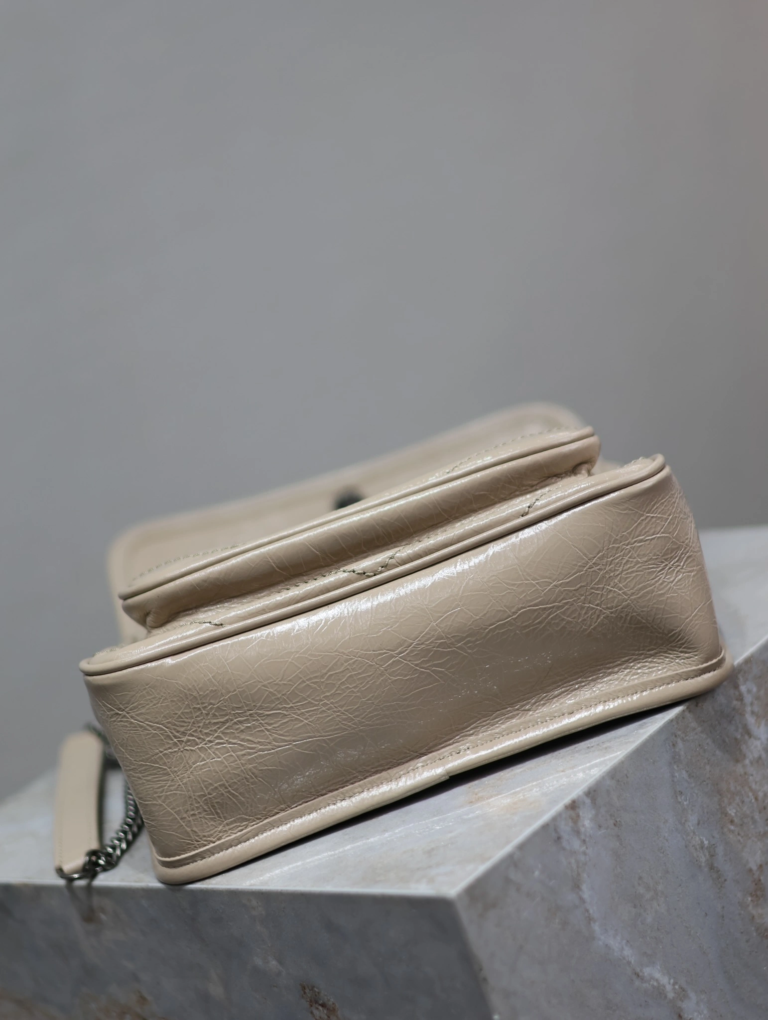 MOMO-- Yv5s 6331601YG042826 high quality version waxed skin item:D-B225L0578