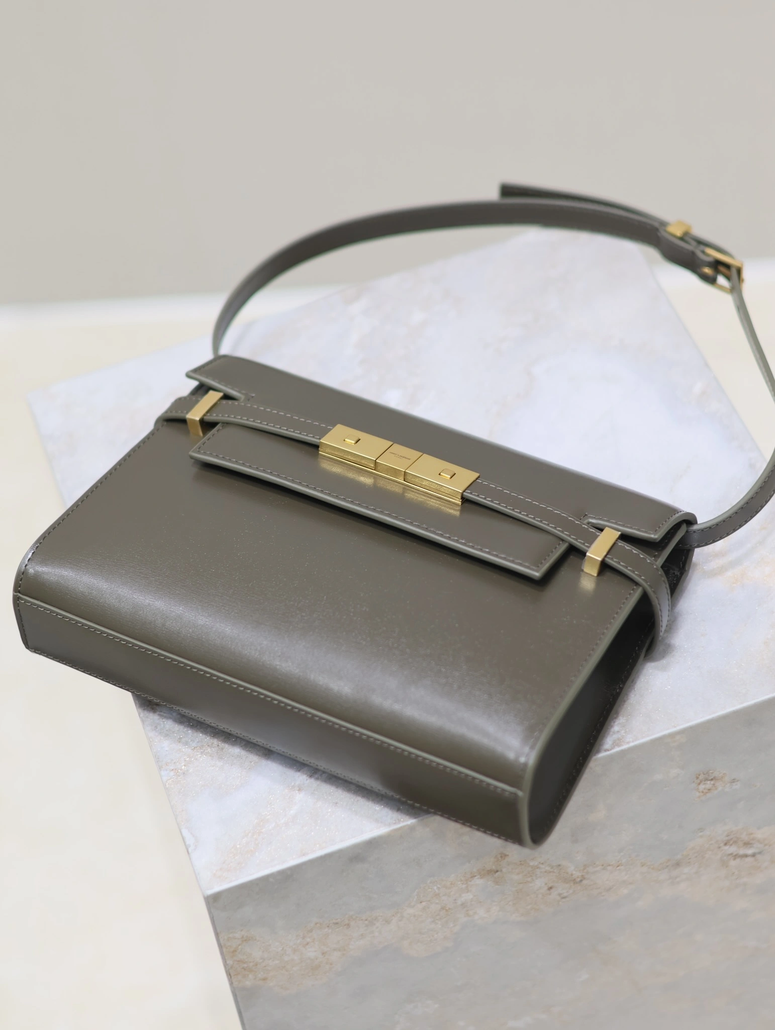 MOMO-- Yv5s 6756260SX0W3237 high quality version item:D-B000L0584