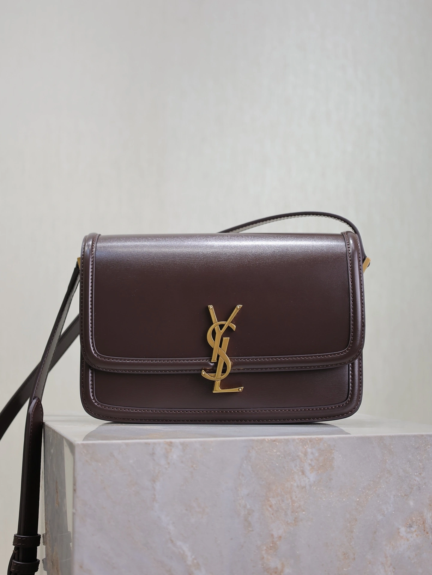 MOMO-- Yv5s 7110390SX0W2877 high quality version cowhide item:D-B225J2312