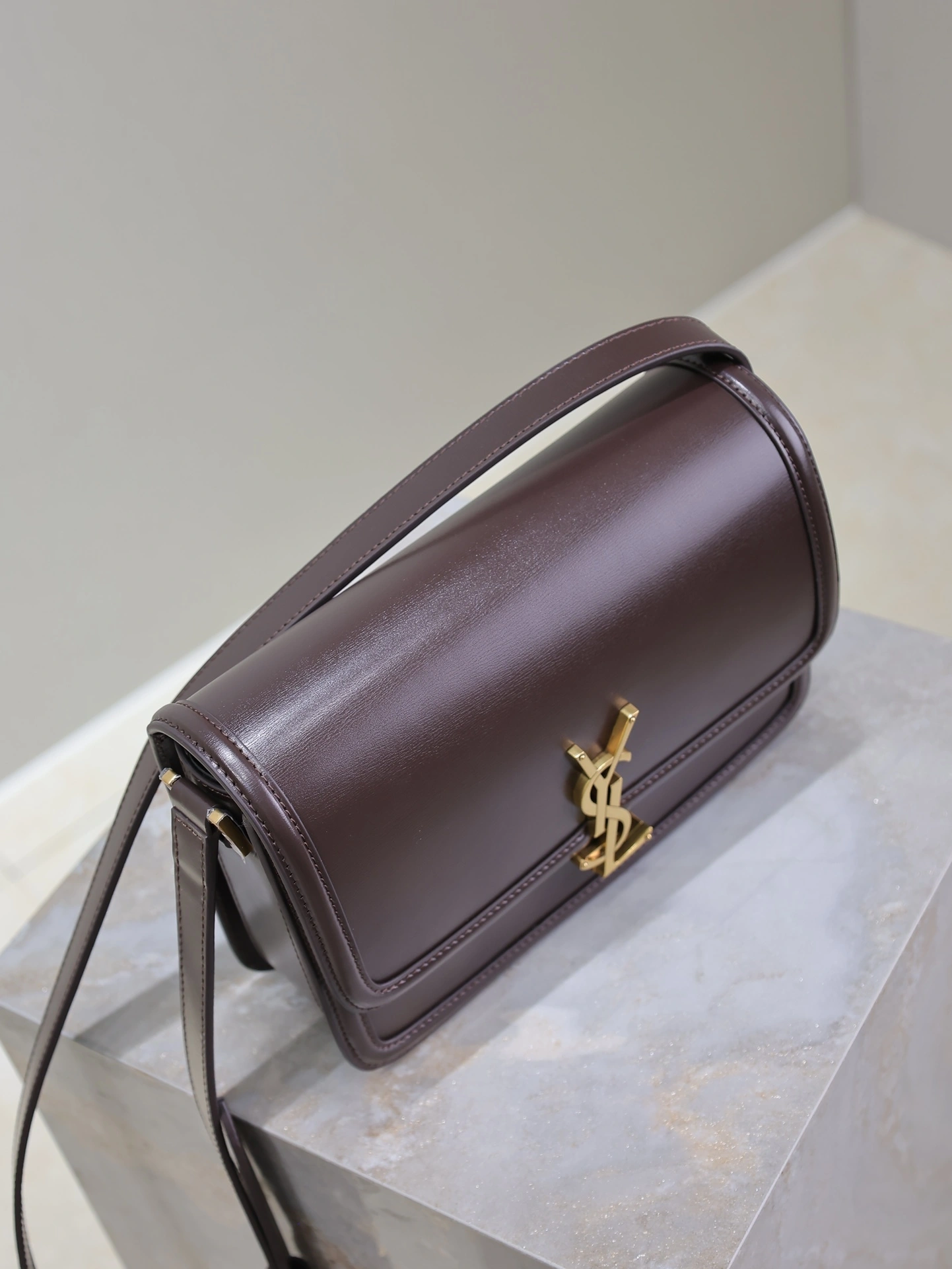 MOMO-- Yv5s 7110390SX0W2877 high quality version cowhide item:D-B225J2312