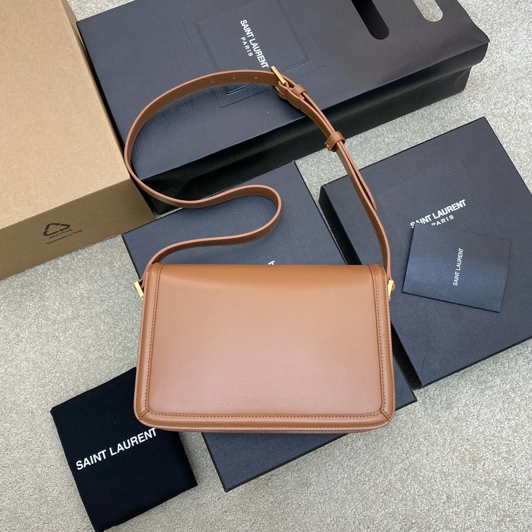 MOMO-- Yv5s 711039BWR6W2725 high quality version cowhide item:D-B000J2311