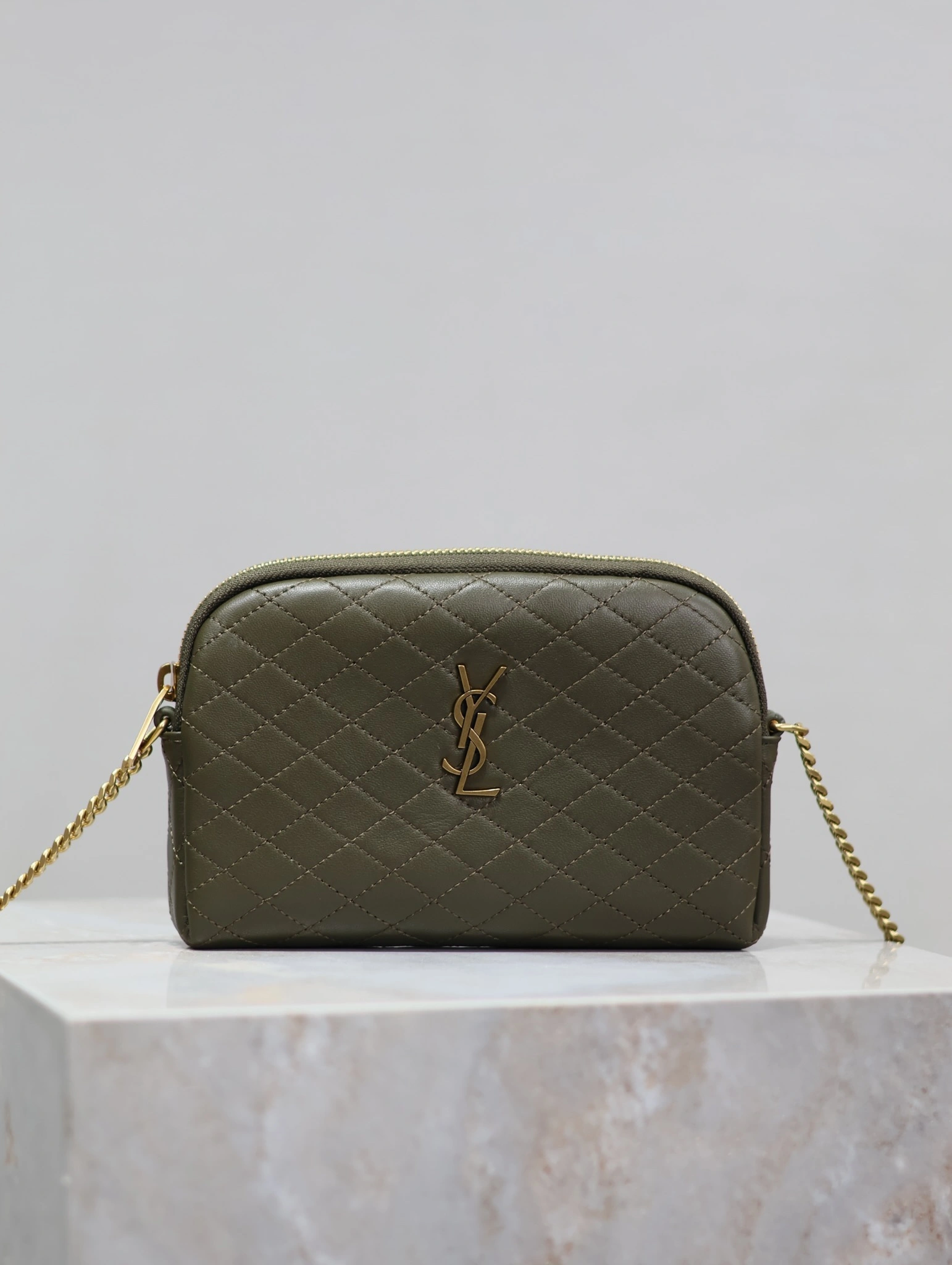 MOMO-- Yv5s 7336671EL073212 high quality version sheepskin item:D-B225L0592