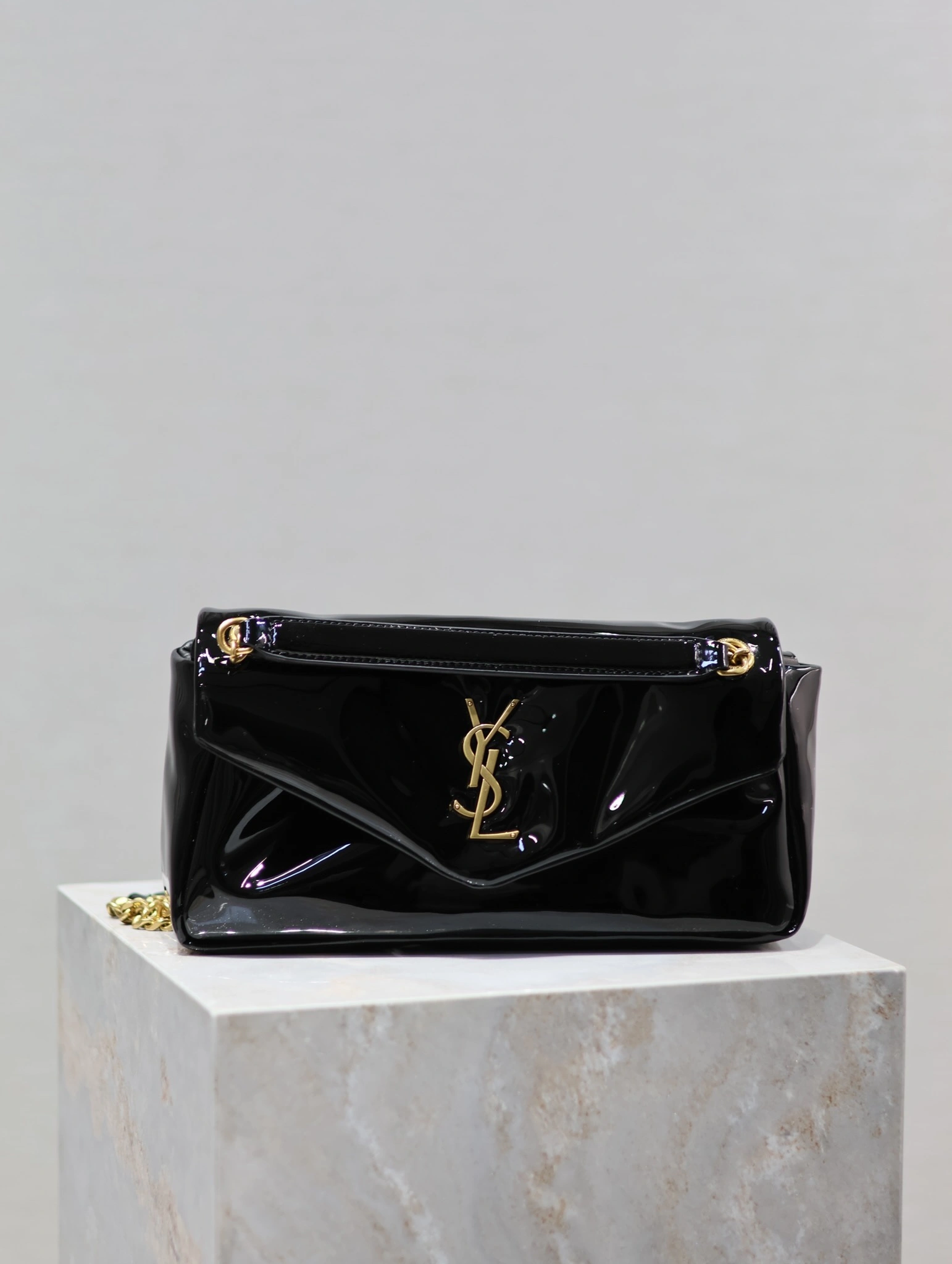 MOMO-- Yv5s 734153-AHG07-1000 high quality version cowhide item:E-B000I0535