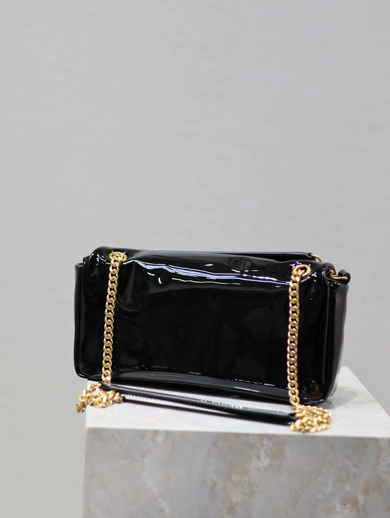 MOMO-- Yv5s 734153-AHG07-1000 high quality version cowhide item:E-B000I0535