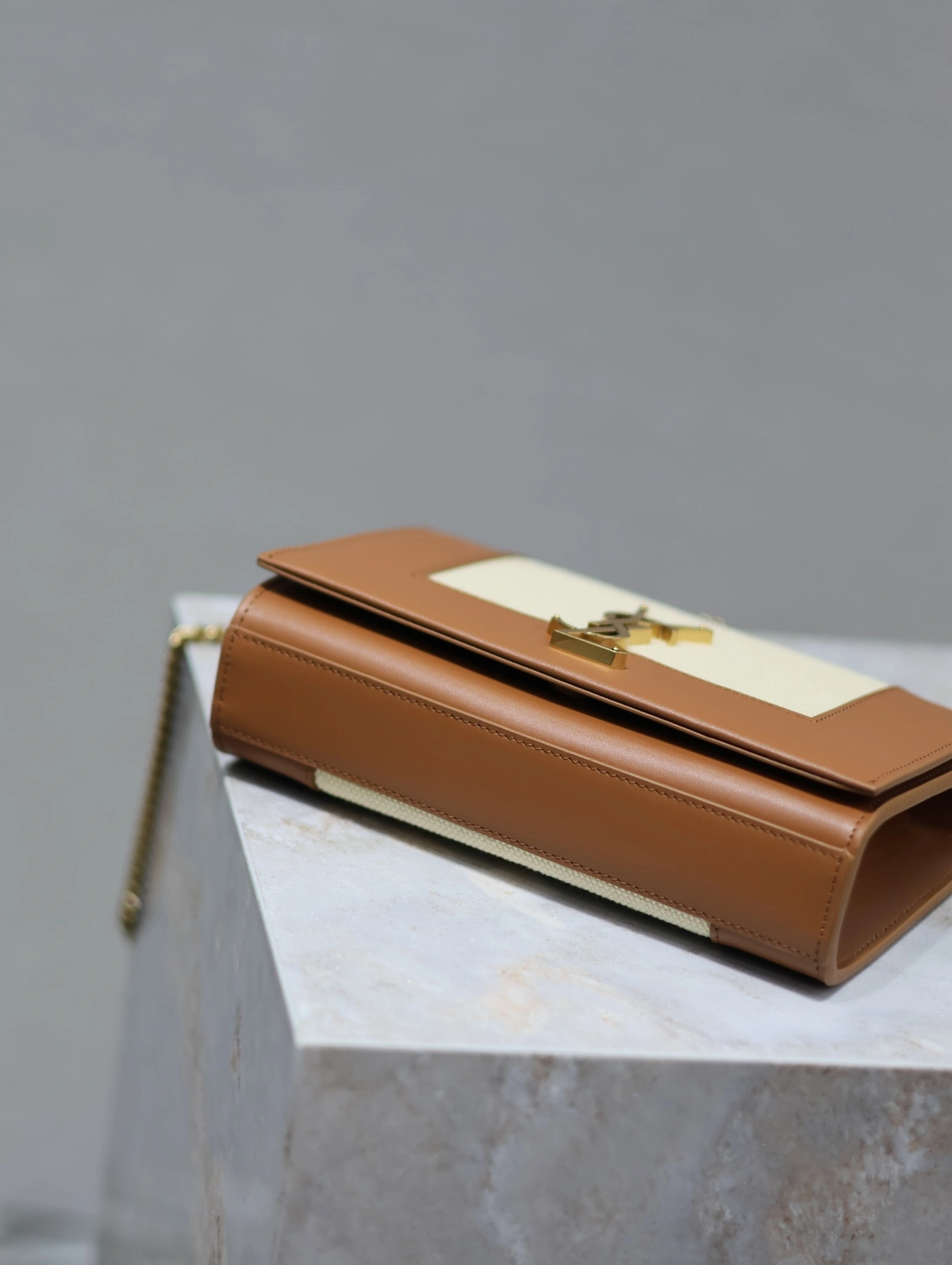 MOMO-- Yv5s 742580FACW69316 high quality version cowhide item:D-B225L0598