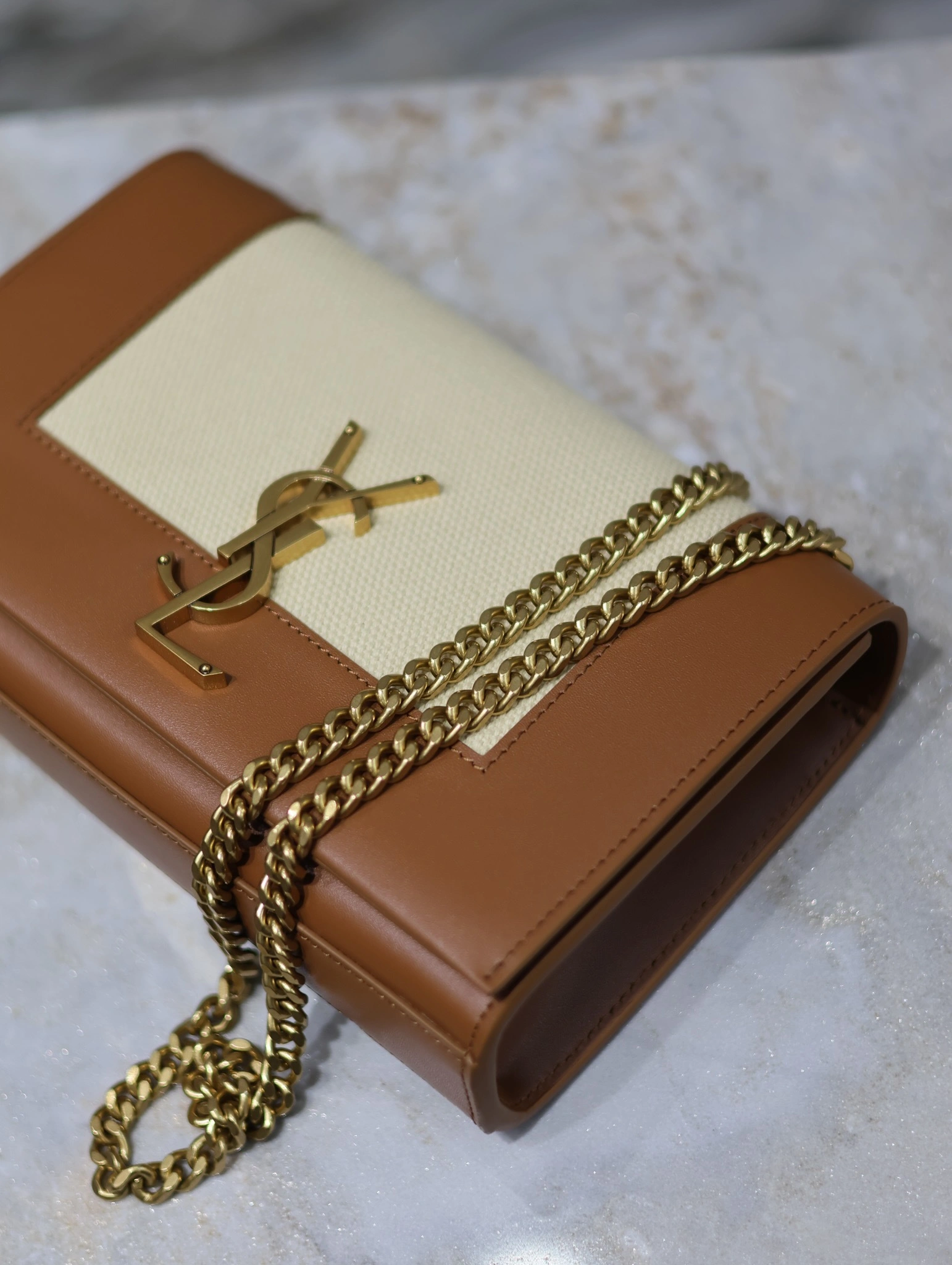 MOMO-- Yv5s 742580FACW69316 high quality version cowhide item:D-B225L0598