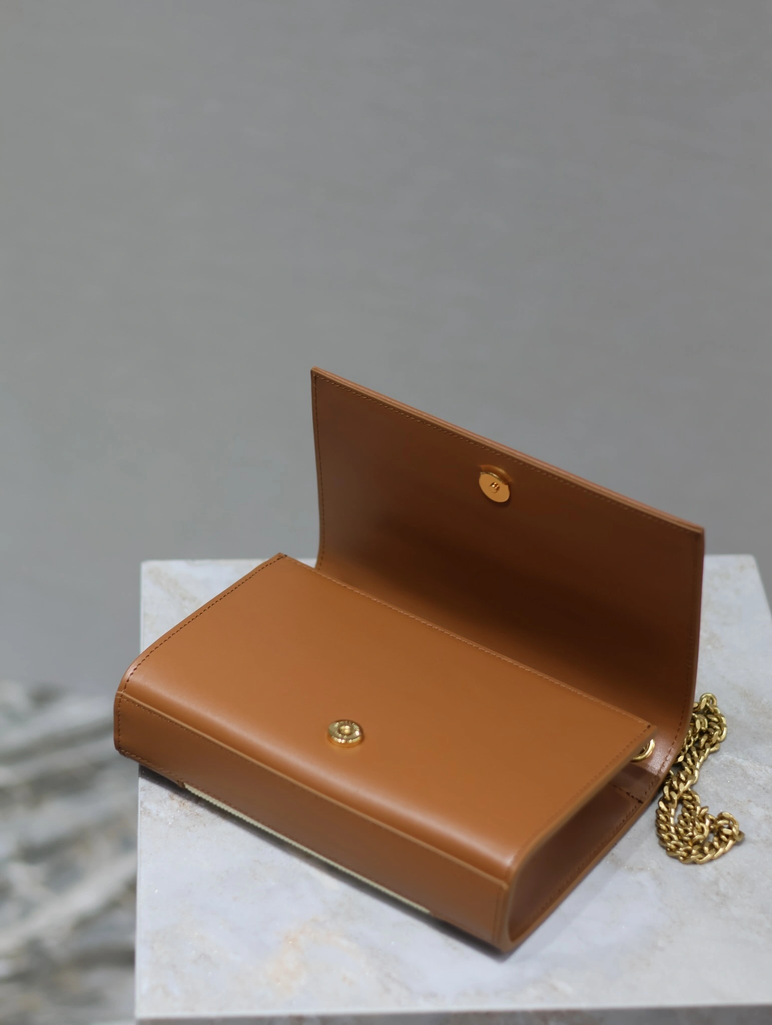 MOMO-- Yv5s 742580FACW69316 high quality version cowhide item:D-B225L0598