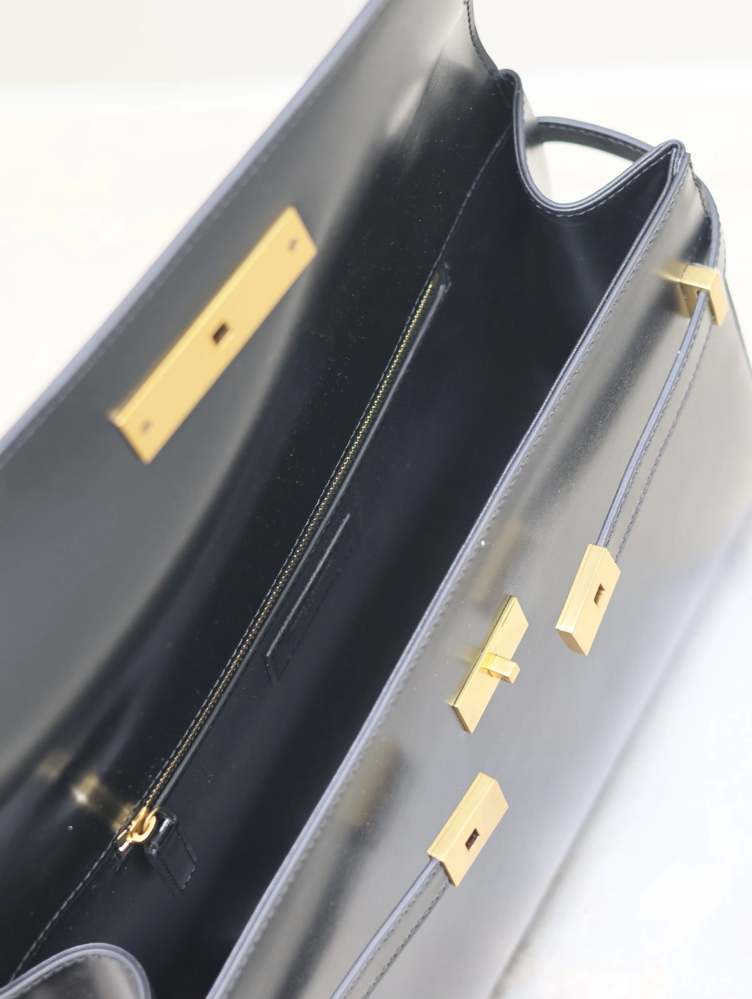 MOMO-- Yv5s 7472480SX0W1000 high quality version cowhide item:D-B000L0582