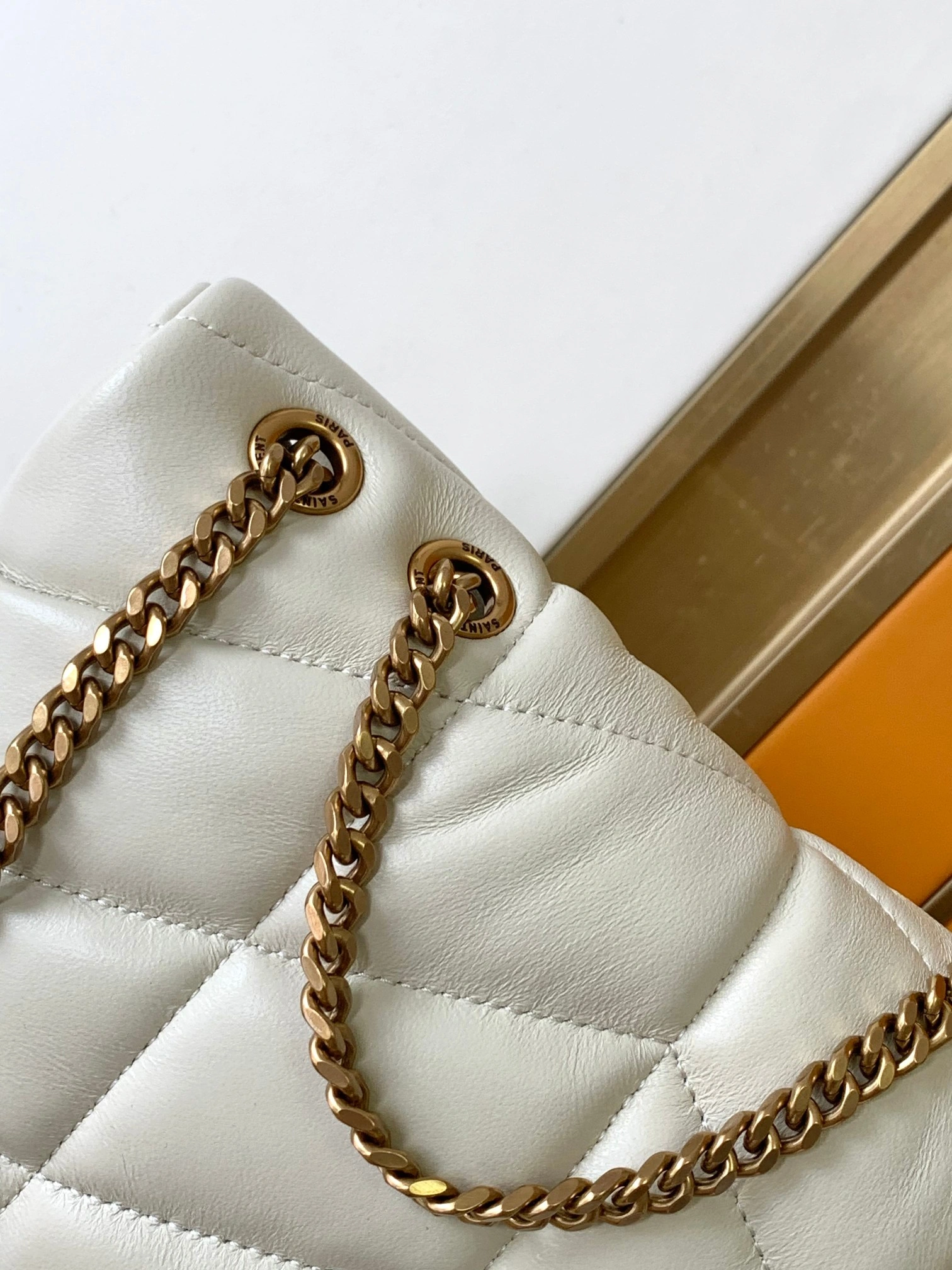 MOMO-- Yv5s 7593371EL079207 high quality version sheepskin item:D-B000L0520