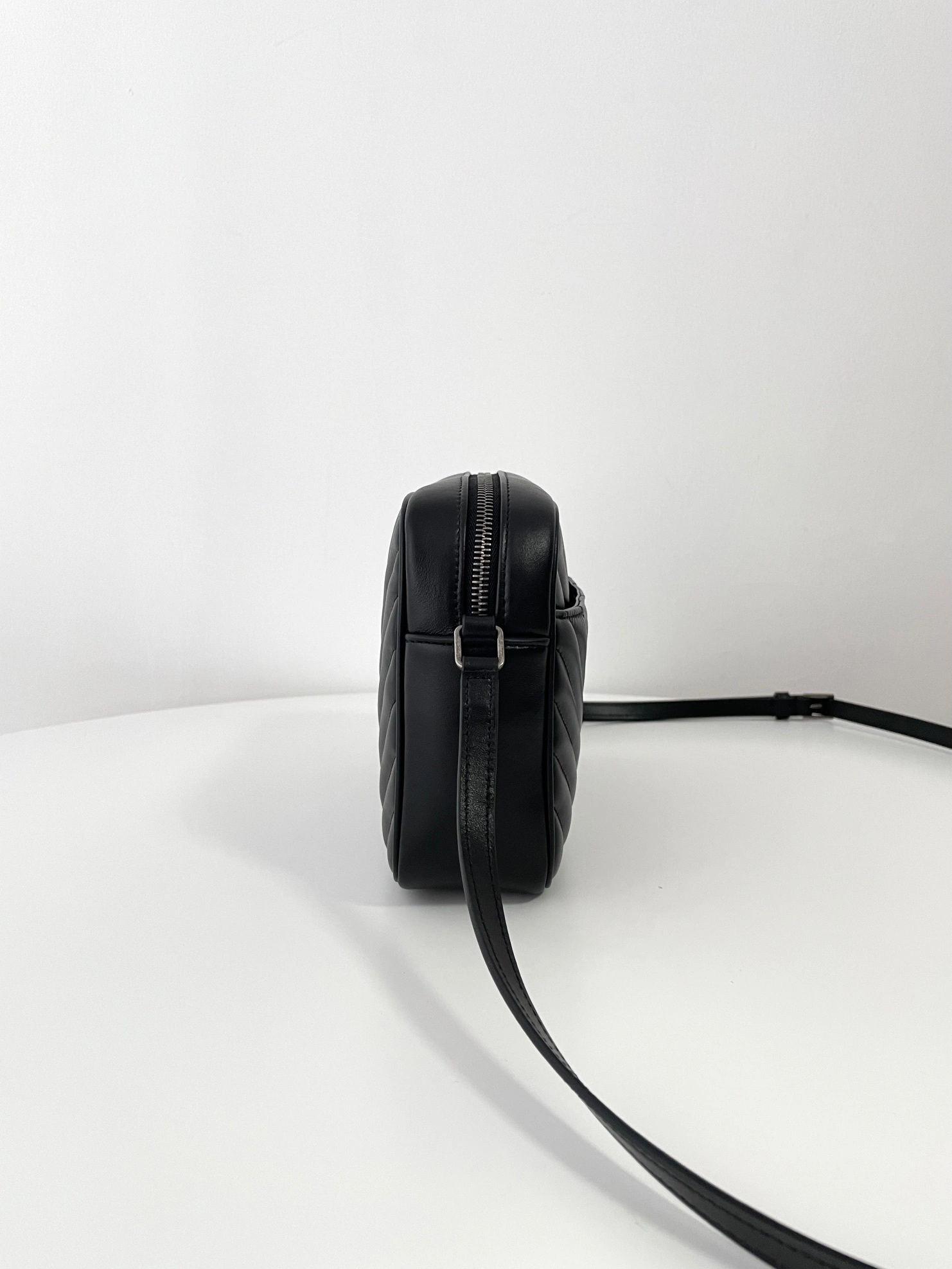 MOMO-- Yv5s 761554DV7041000 high quality version Calfskin item:D-B000L0510