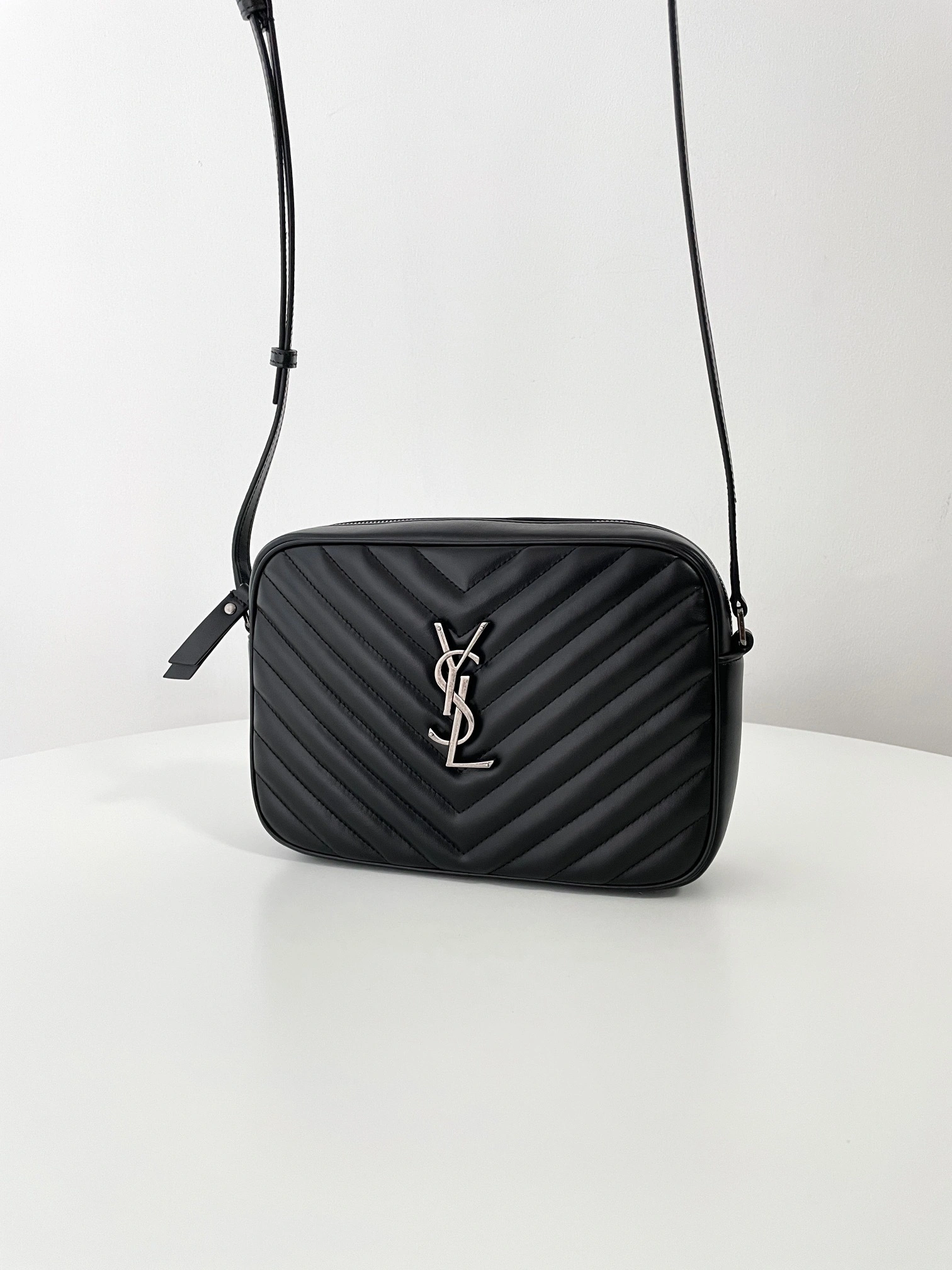 MOMO-- Yv5s 761554DV7041000 high quality version Calfskin item:D-B000L0510